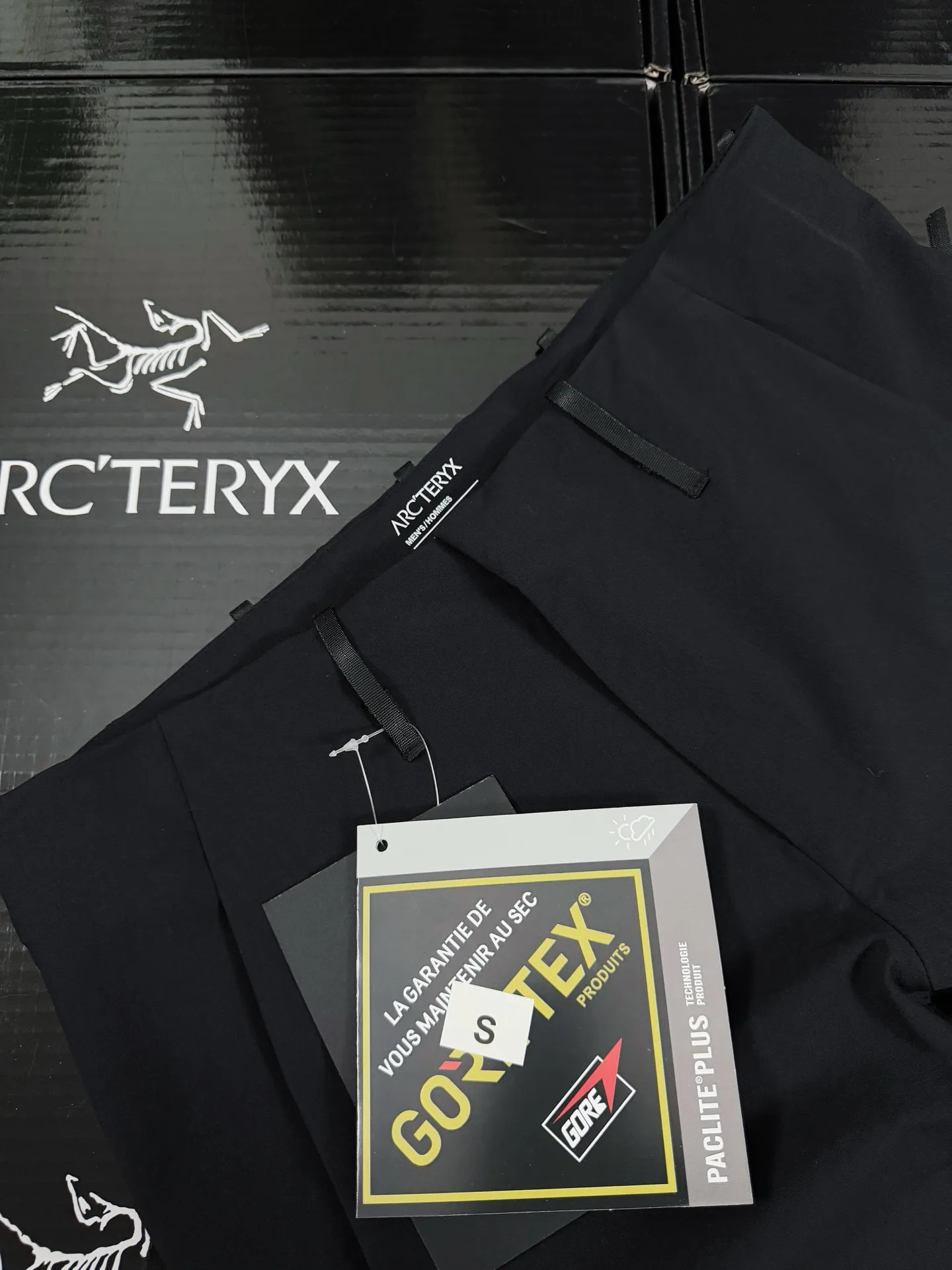 Veilance Align MX Windproof Softshell Trousers D28020777 — view 6
