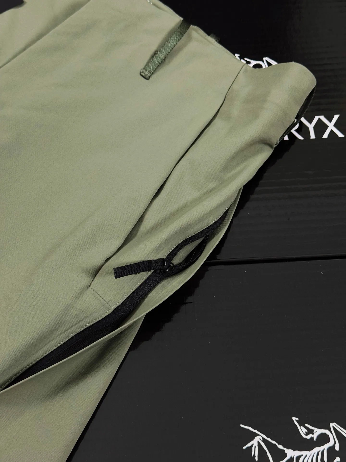Veilance Align MX GORE-TEX Softshell Trousers D28020778 — view 5