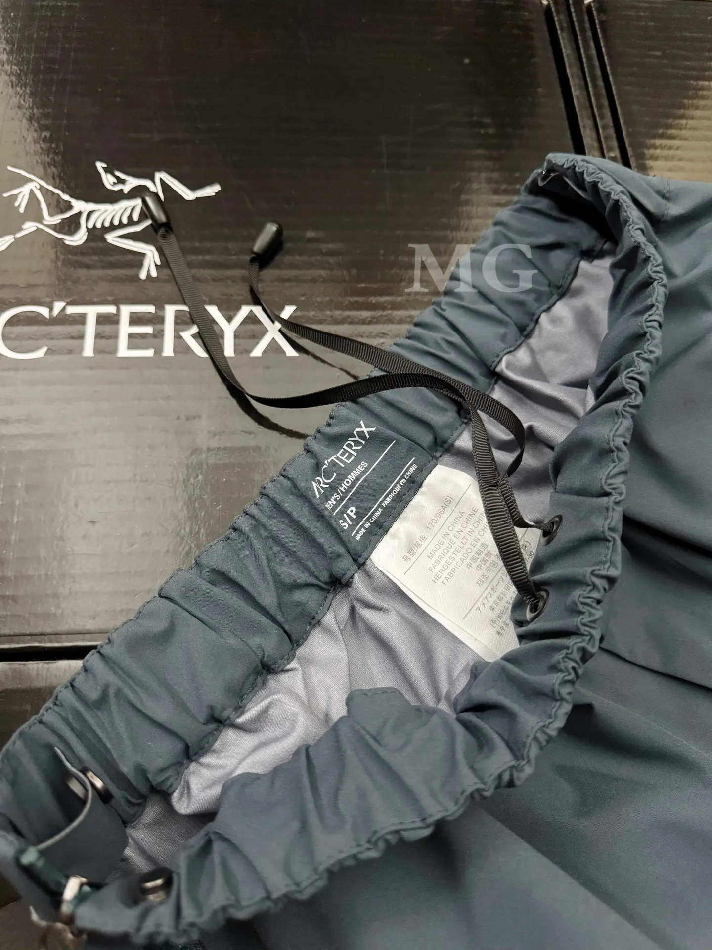 Beta GORE-TEX Waterproof Shell Pants D28020772 — view 6