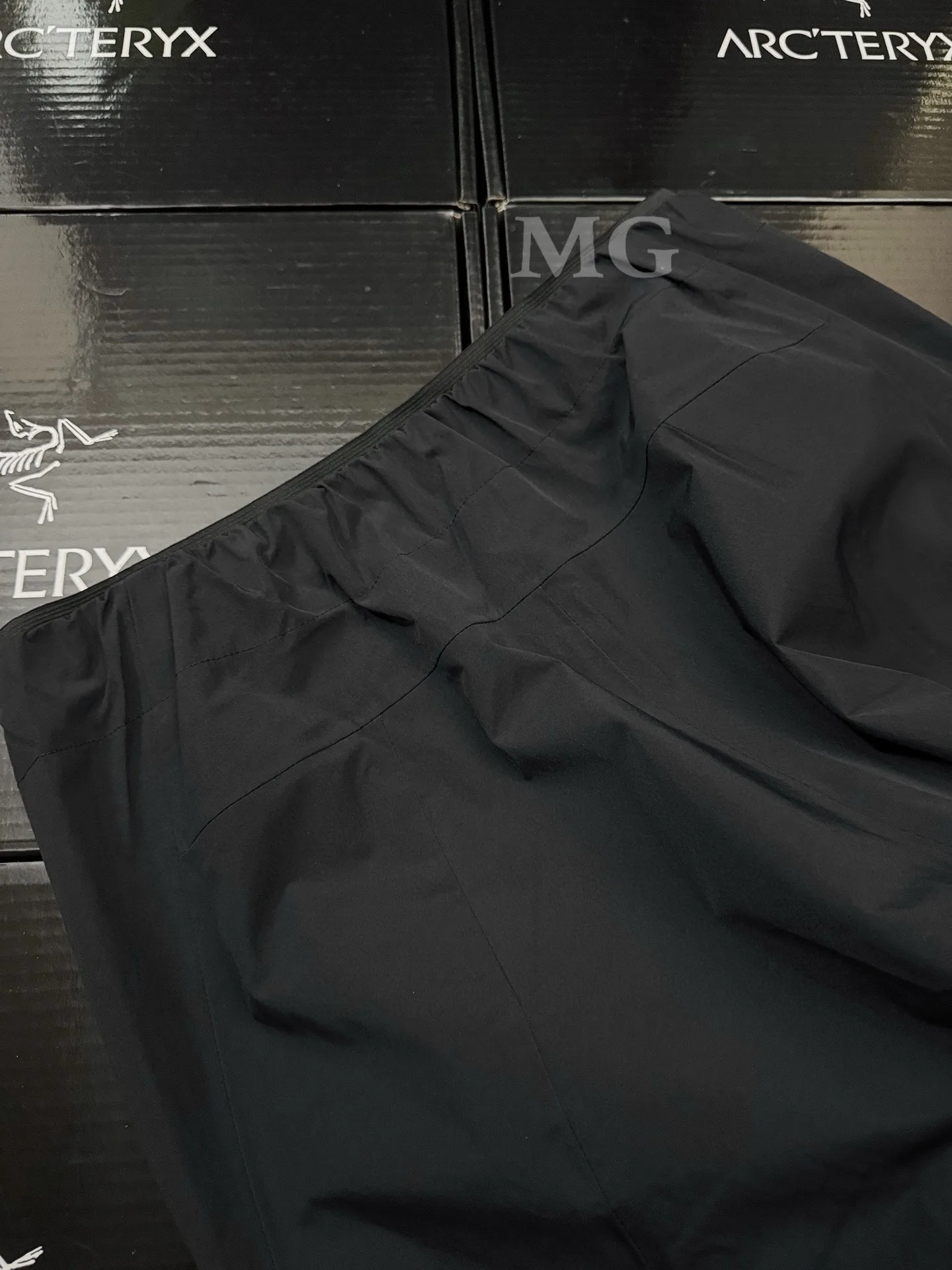 Zeta SL GORE-TEX Shell Trousers D28020770 — view 9