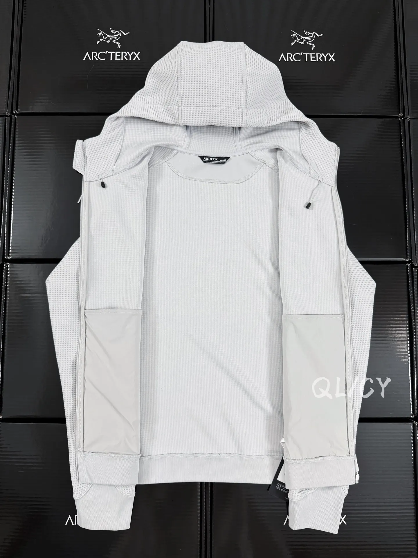 Olera Waffle-Knit Hooded Jacket D28020892 — view 7