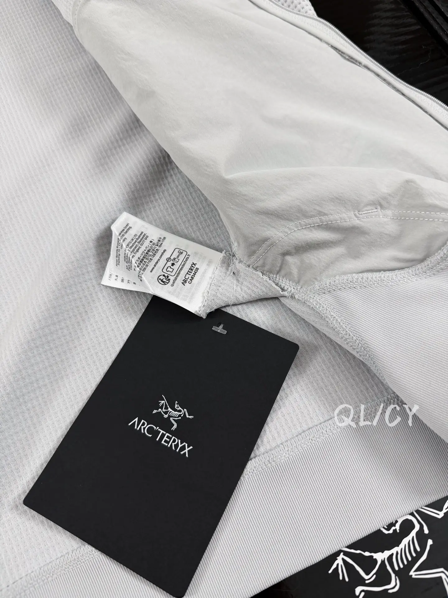 Olera Waffle-Knit Hooded Jacket D28020892 — view 8