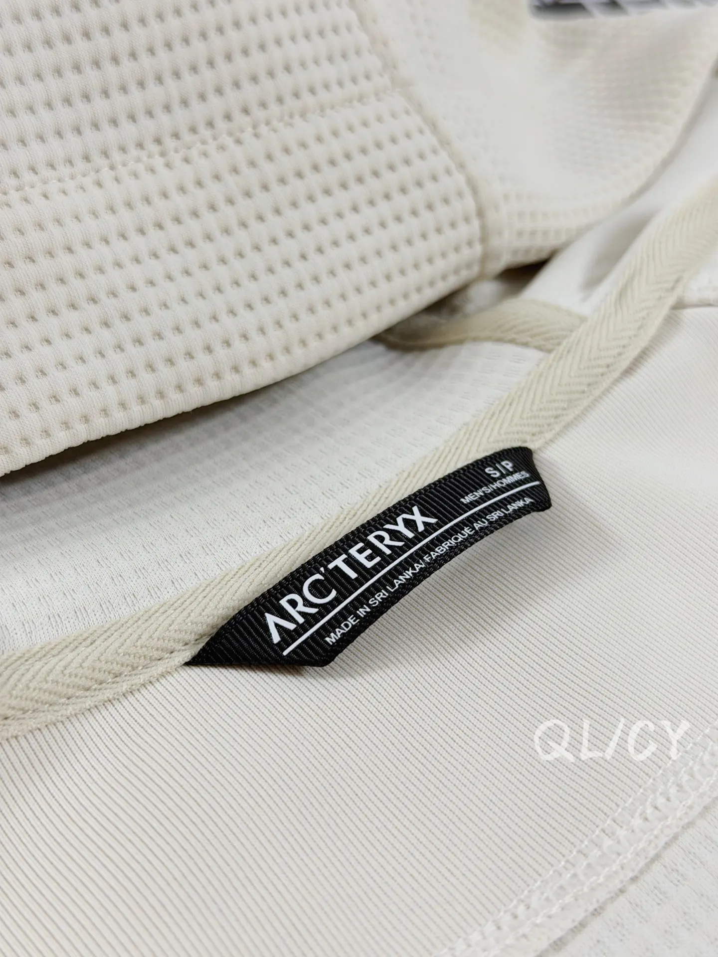 Olera Waffle-Knit Hooded Jacket D28020890 — view 8