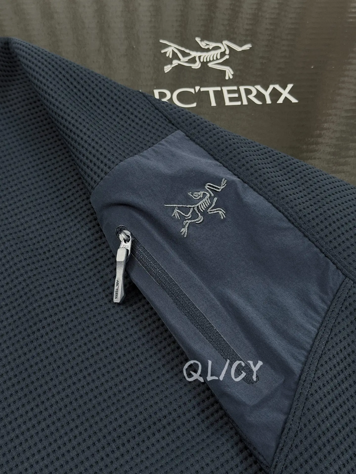 Olera Waffle-Knit Hooded Jacket D28020893 — view 2