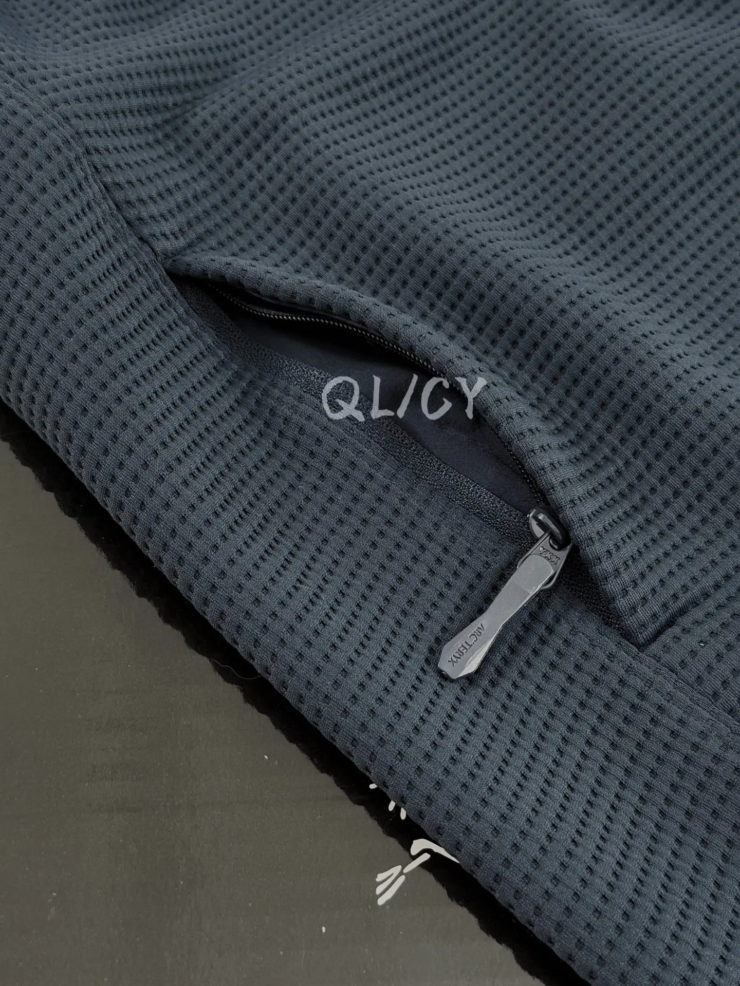 Olera Waffle-Knit Hooded Jacket D28020893 — view 4