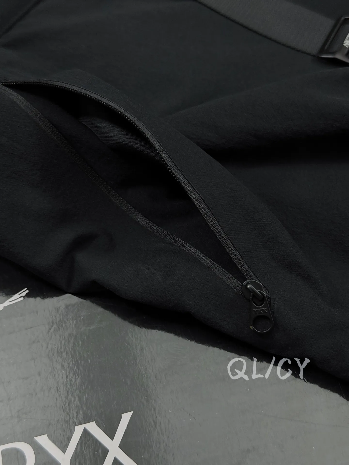 Gamma Lightweight Softshell Trousers D28020837 — view 6