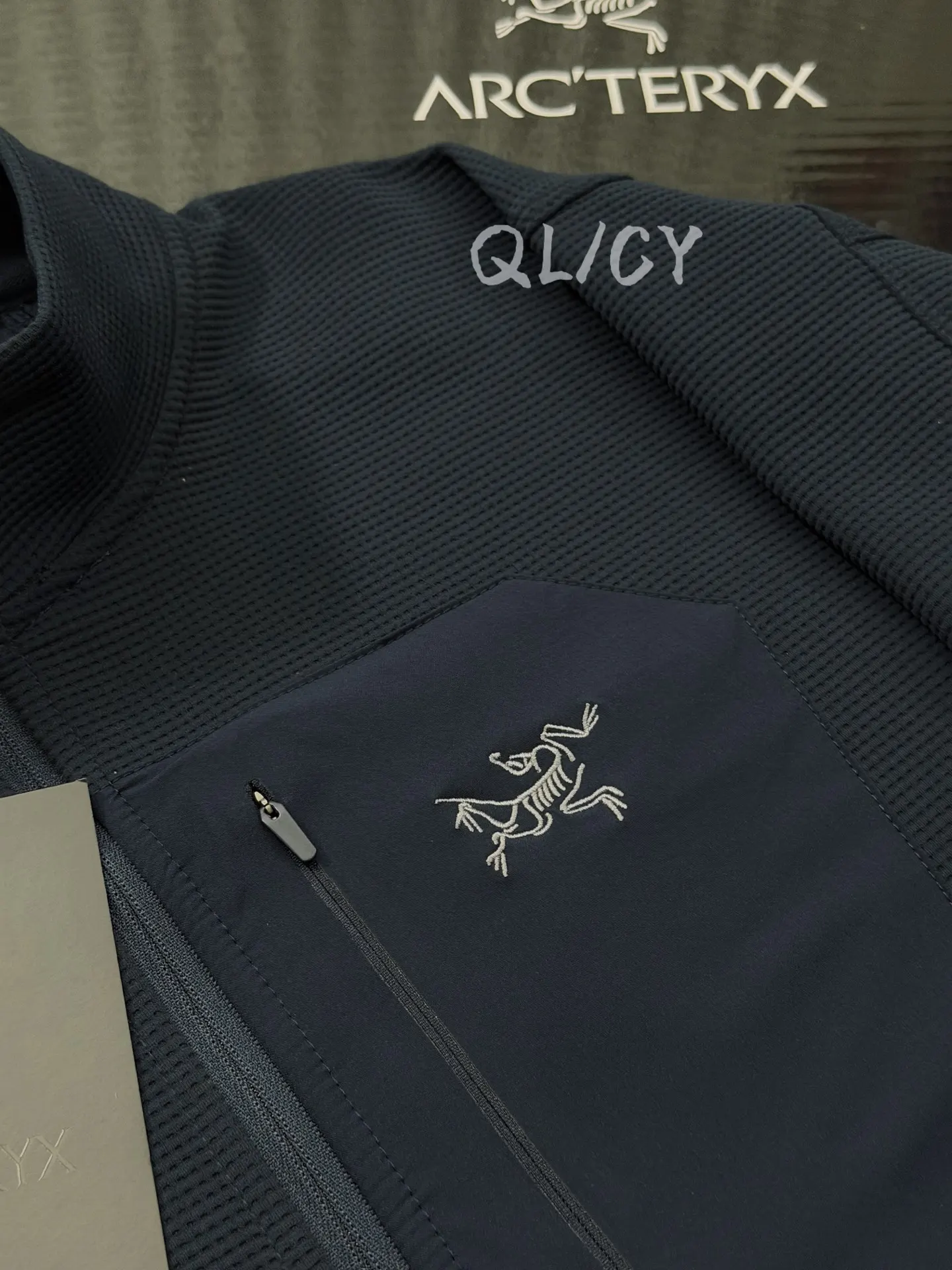 Waffle-Knit Zip-Up Performance Jacket D28020851 — view 3