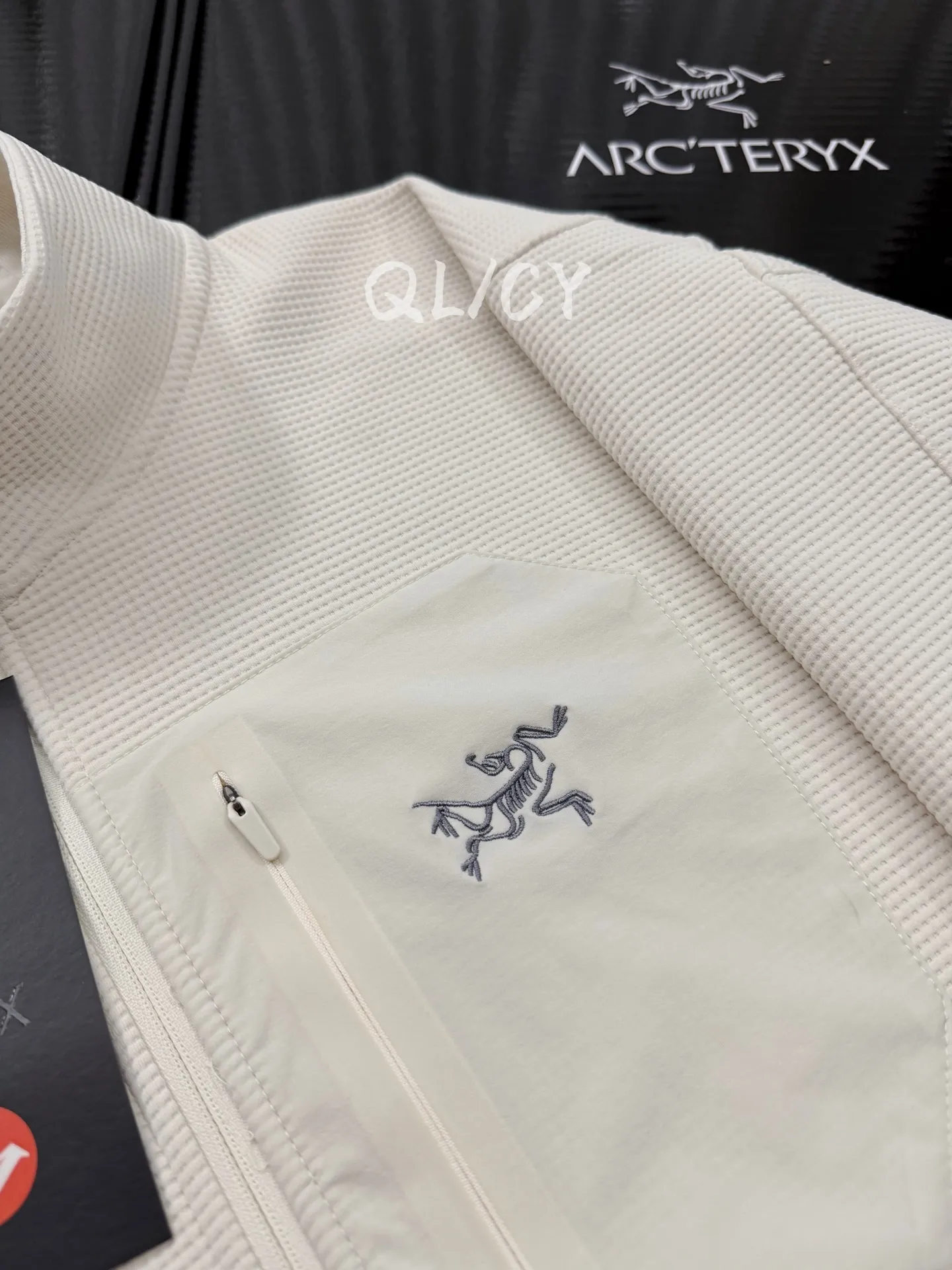 Waffle-Knit Zip-Up Performance Jacket D28020853 — view 7