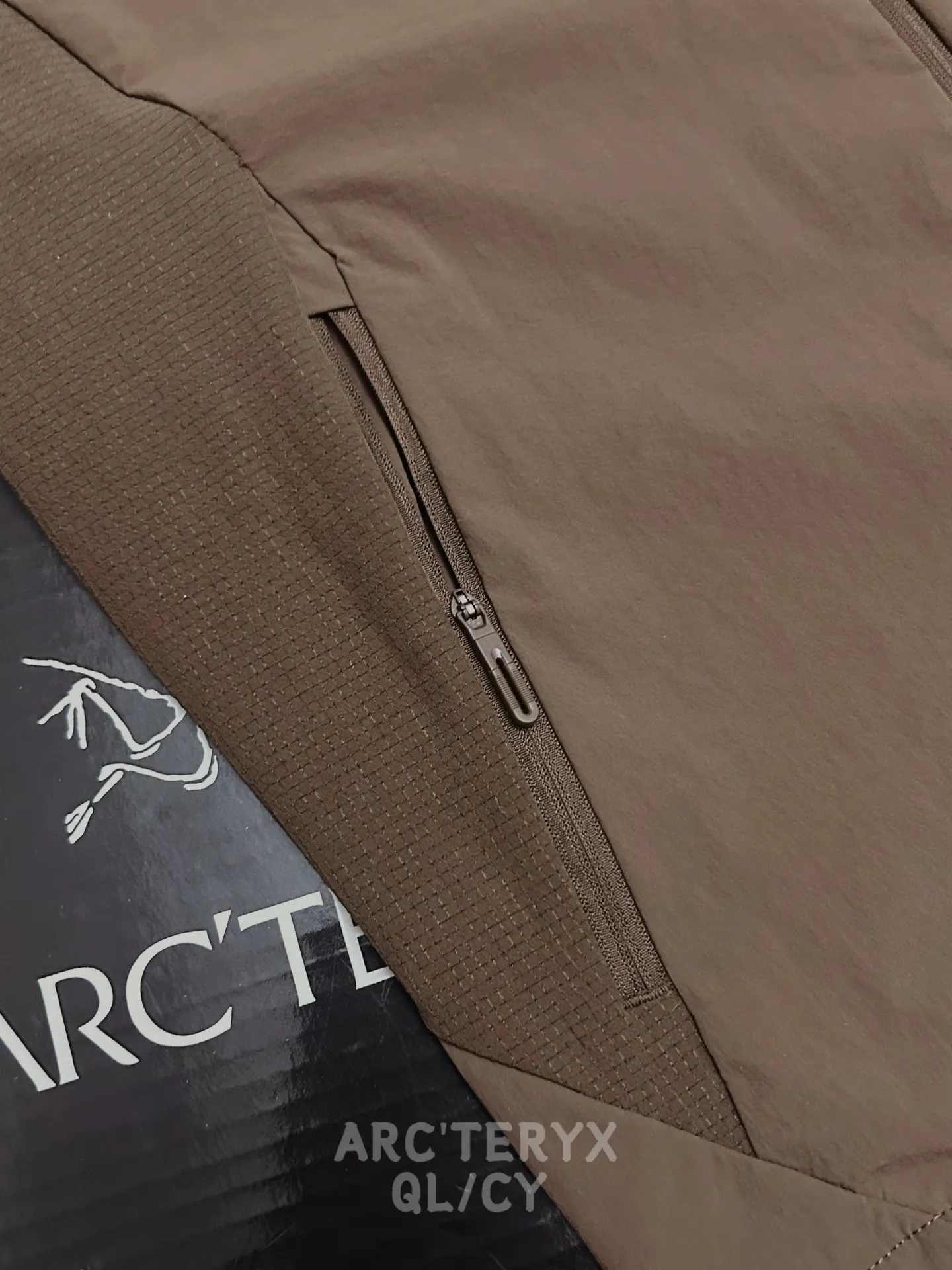 Incendo Airshell Lightweight Windshell Jacket D29011495 — view 2