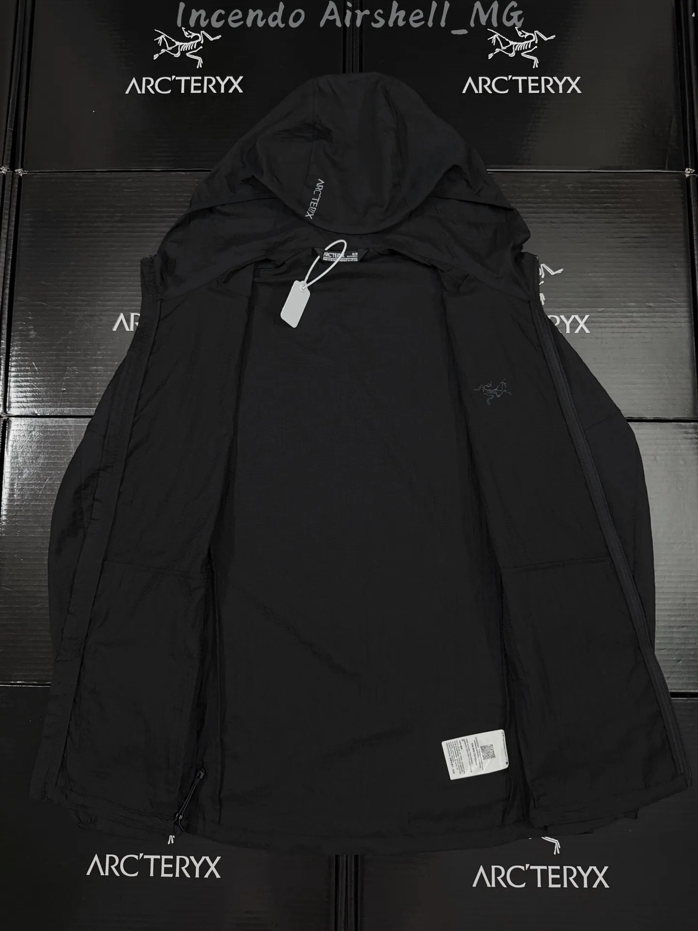 Incendo Airshell Hooded Windshell Jacket D30011480 — view 7