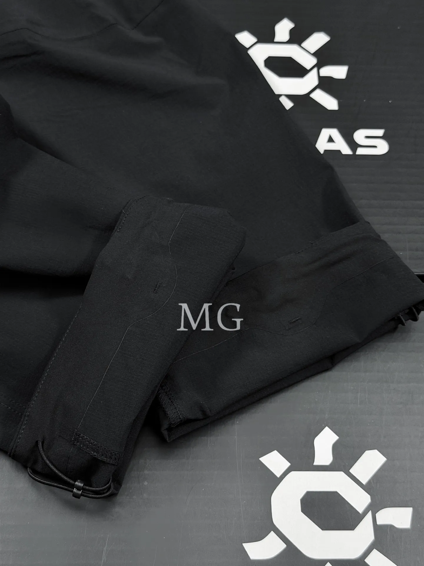 T10 Cordura Softshell Hiking Trousers D30020918 — view 8