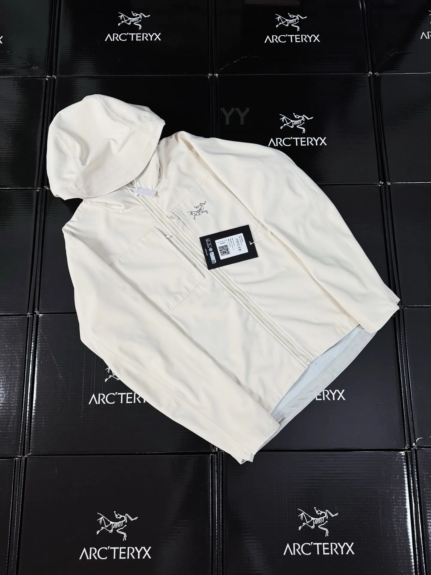 Gamma MX Hooded Softshell Jacket D31020582 — view 3