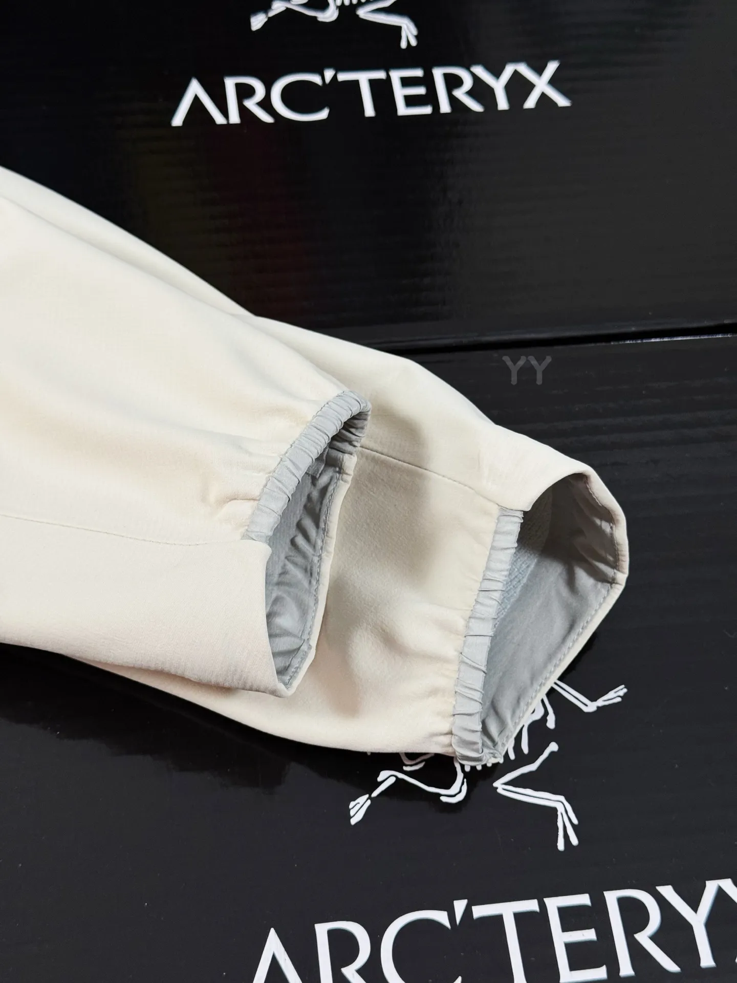 Gamma MX Hooded Softshell Jacket D31020582 — view 4