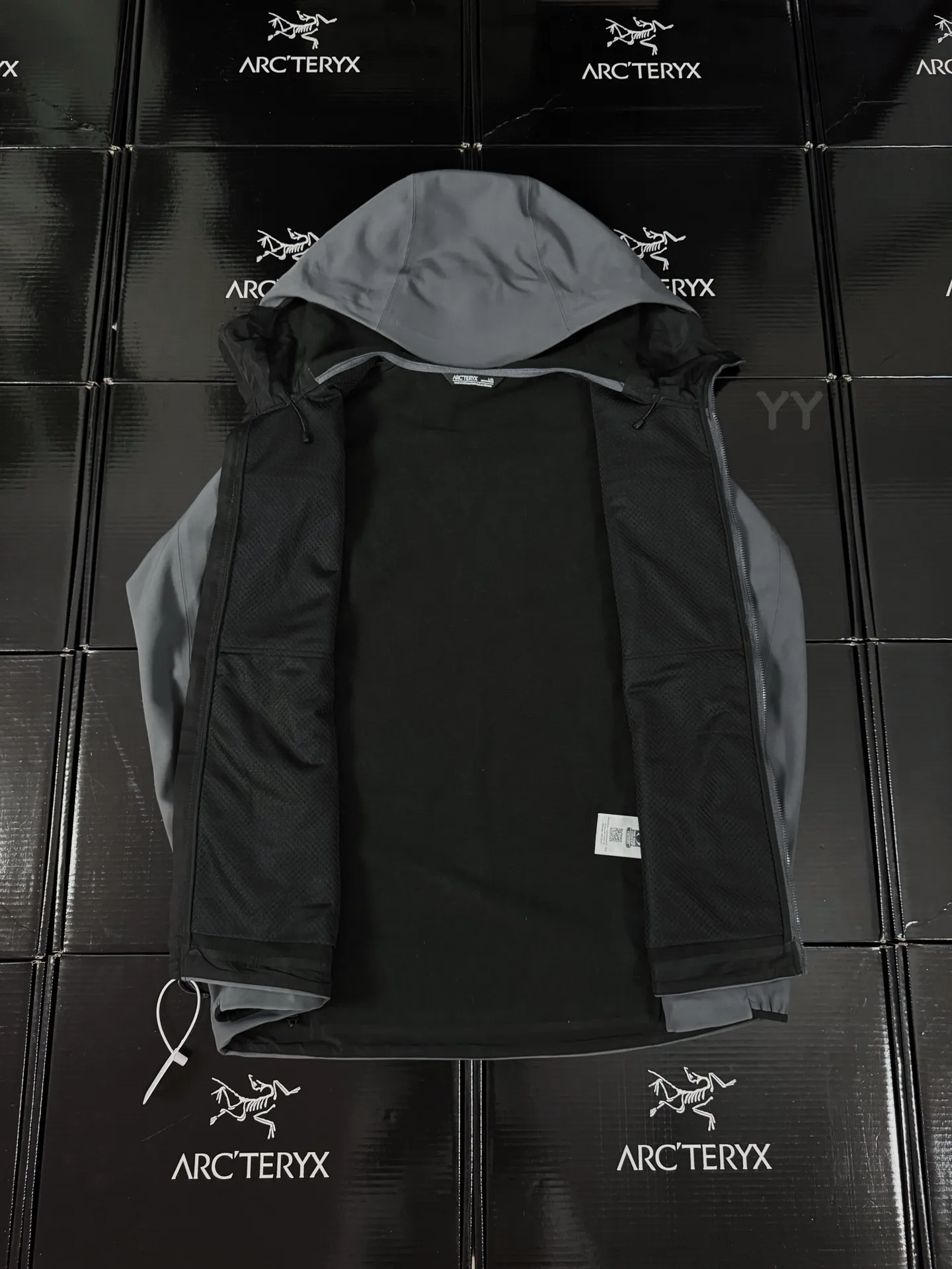Gamma MX Hooded Softshell Jacket D31020584 — view 7