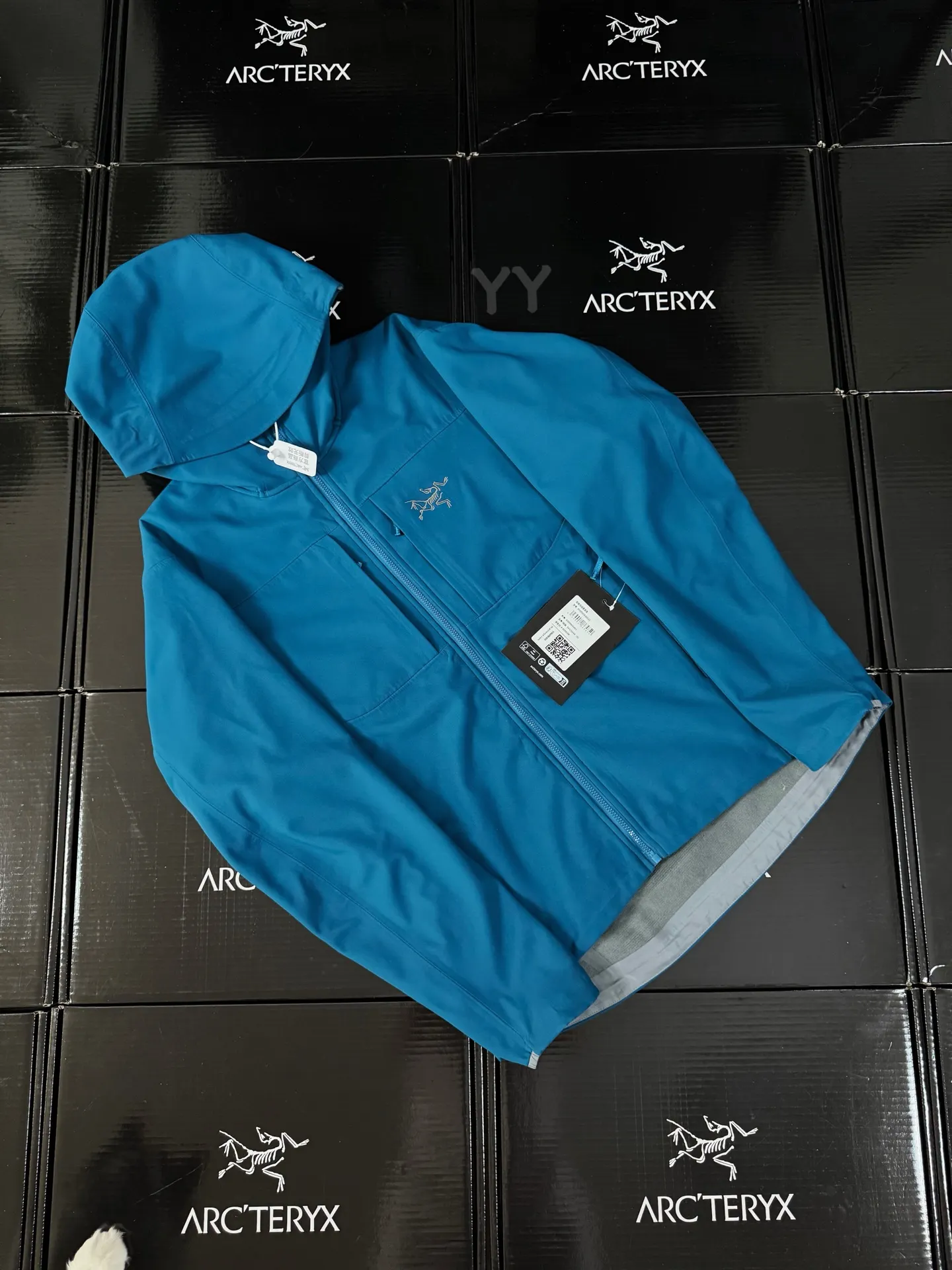 Gamma MX Hooded Softshell Jacket D31020580 — view 2