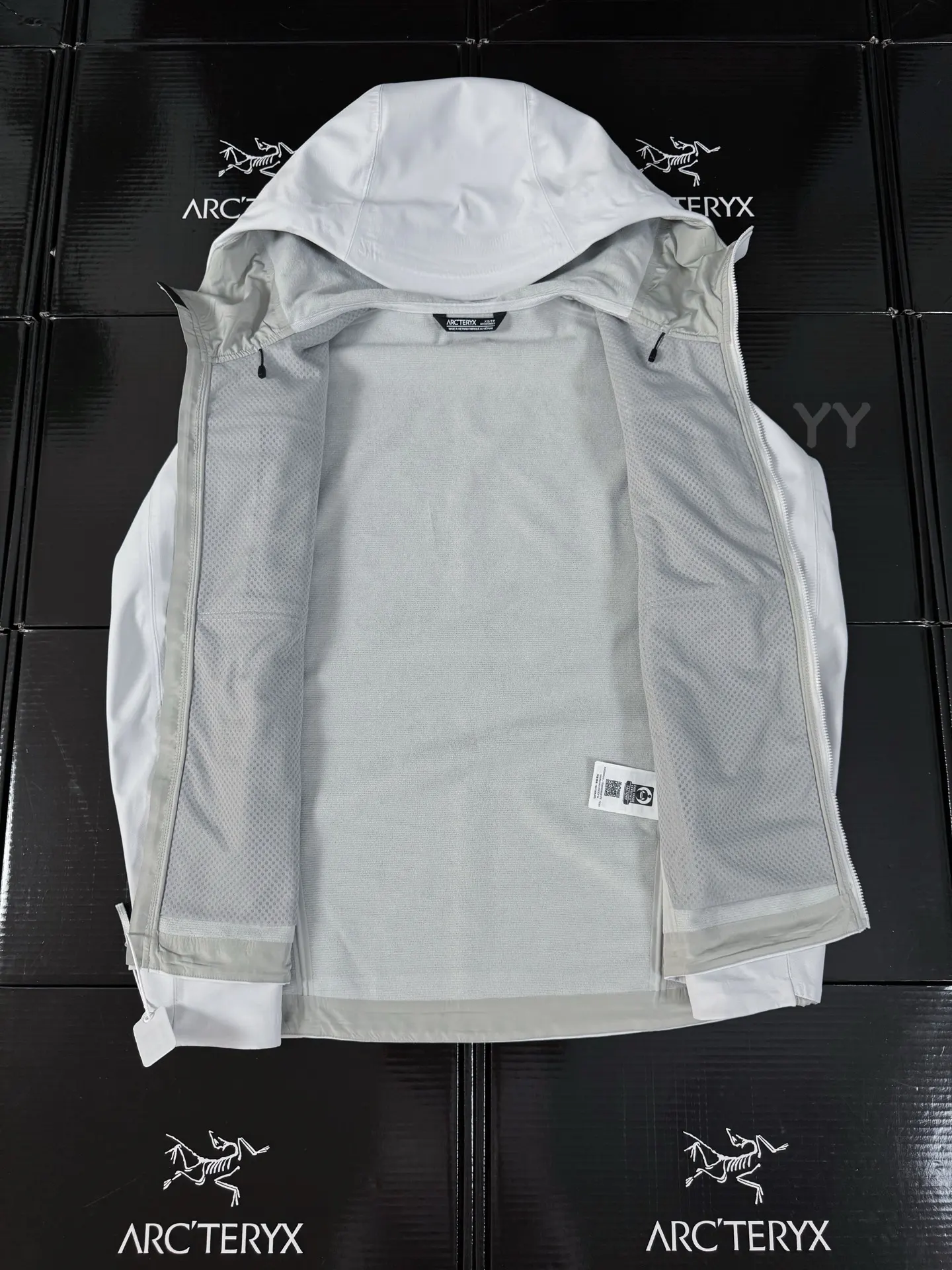 Gamma MX Hooded Softshell Jacket D31020577 — view 7