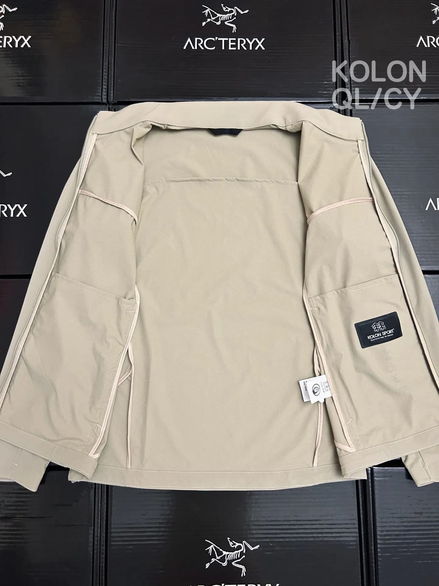 Amazon Lite GORE-TEX Softshell Jacket D31011510 — view 9