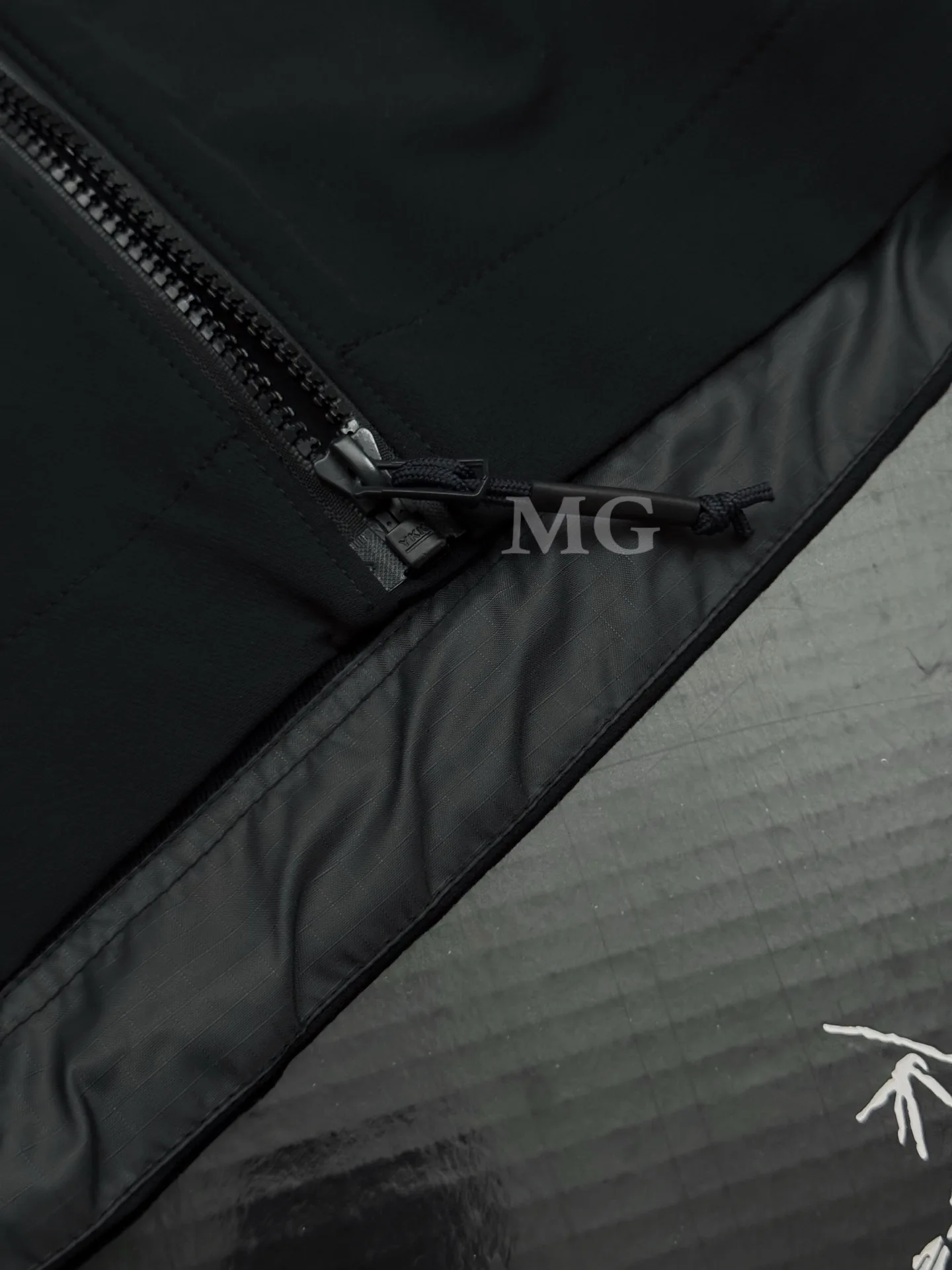 Leaf Patrol AR Softshell Jacket D31020628 — view 6