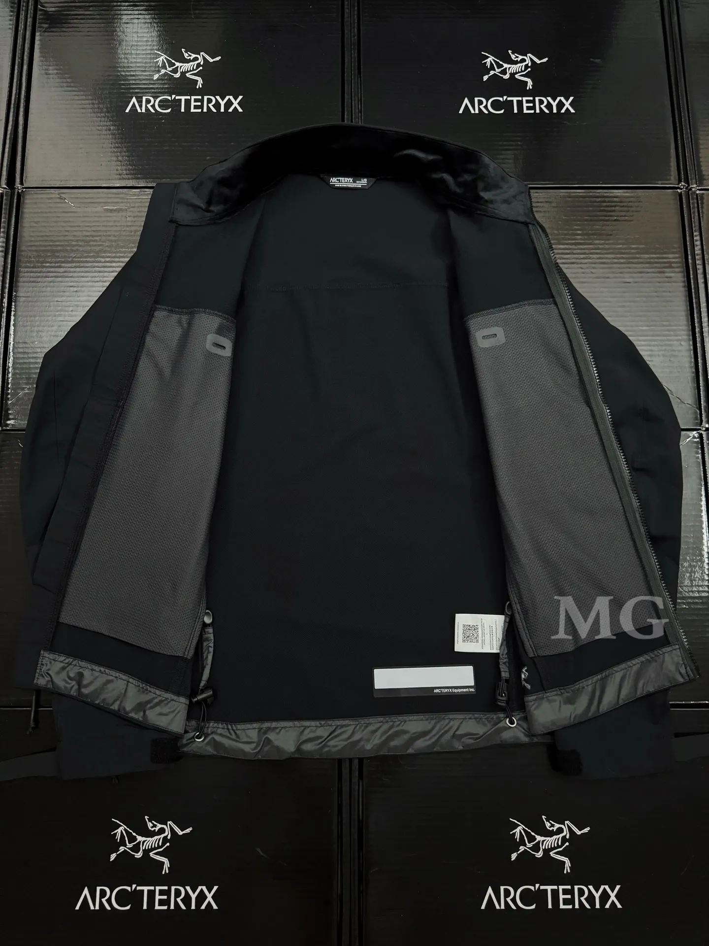 Leaf Patrol AR Softshell Jacket D31020628 — view 7