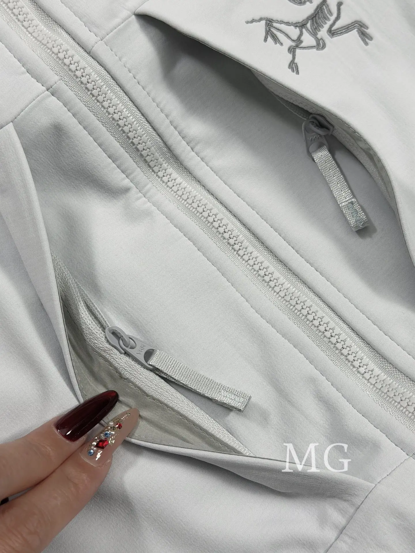 Gamma MX Hooded Softshell Jacket D31020757 — view 4