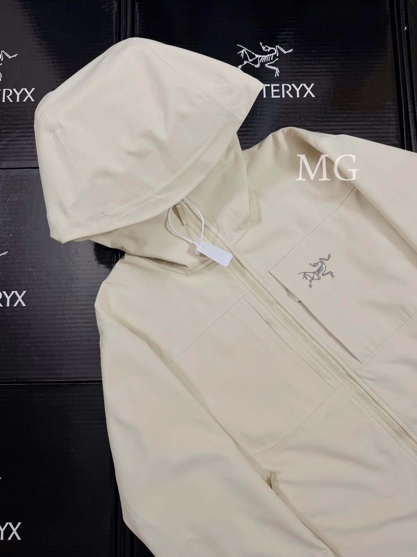 Gamma MX Hooded Softshell Jacket D31020760 — view 2