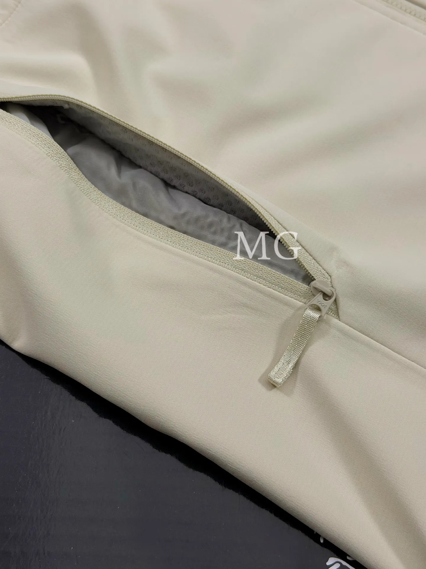 Gamma MX Hooded Softshell Jacket D31020760 — view 5