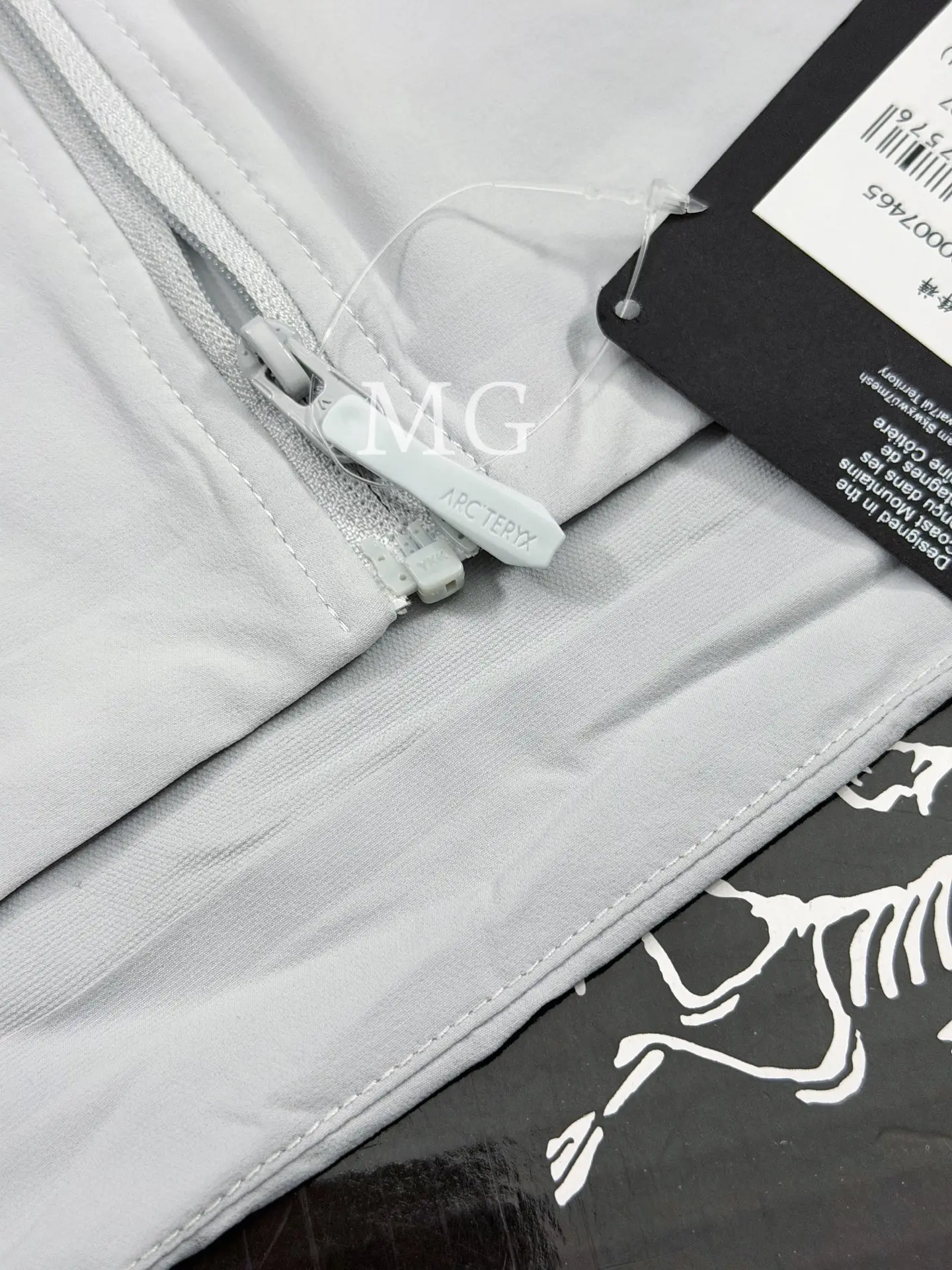 Gamma Lightweight Hooded Softshell Jacket D31020805 — view 7