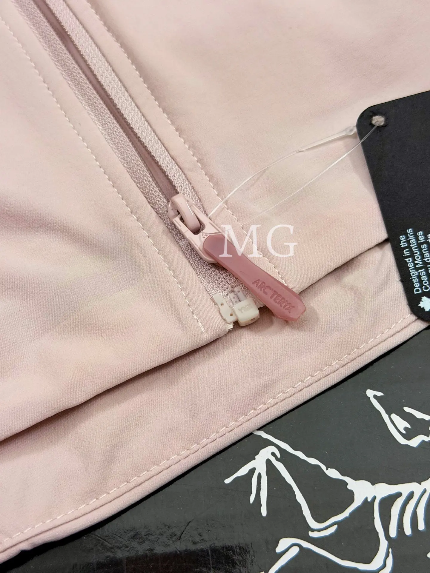 Gamma Lightweight Hooded Softshell Jacket D31020808 — view 7