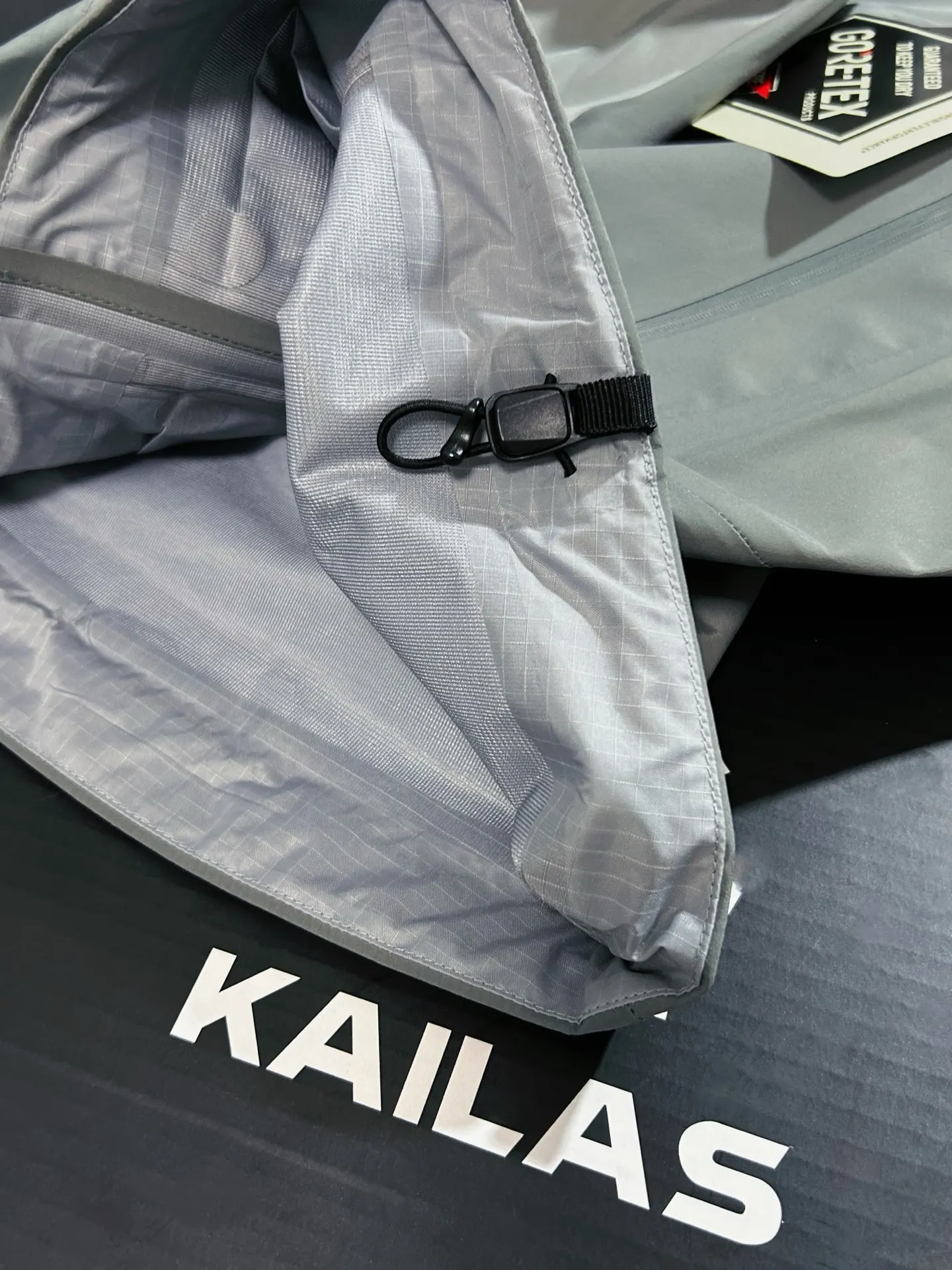 Kailas LT GORE-TEX Waterproof Hardshell Jacket D31020601 — view 7