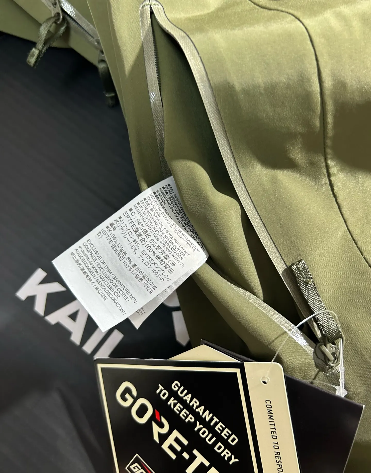Kailas LT GORE-TEX Waterproof Hardshell Jacket D31020596 — view 6