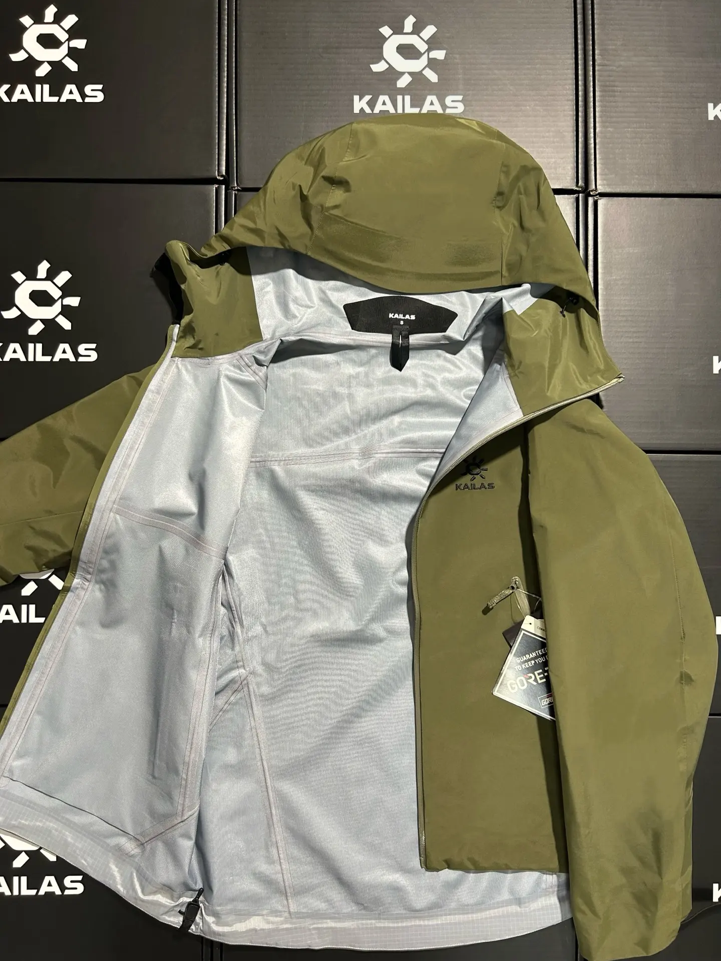 Kailas LT GORE-TEX Waterproof Hardshell Jacket D31020596 — view 9
