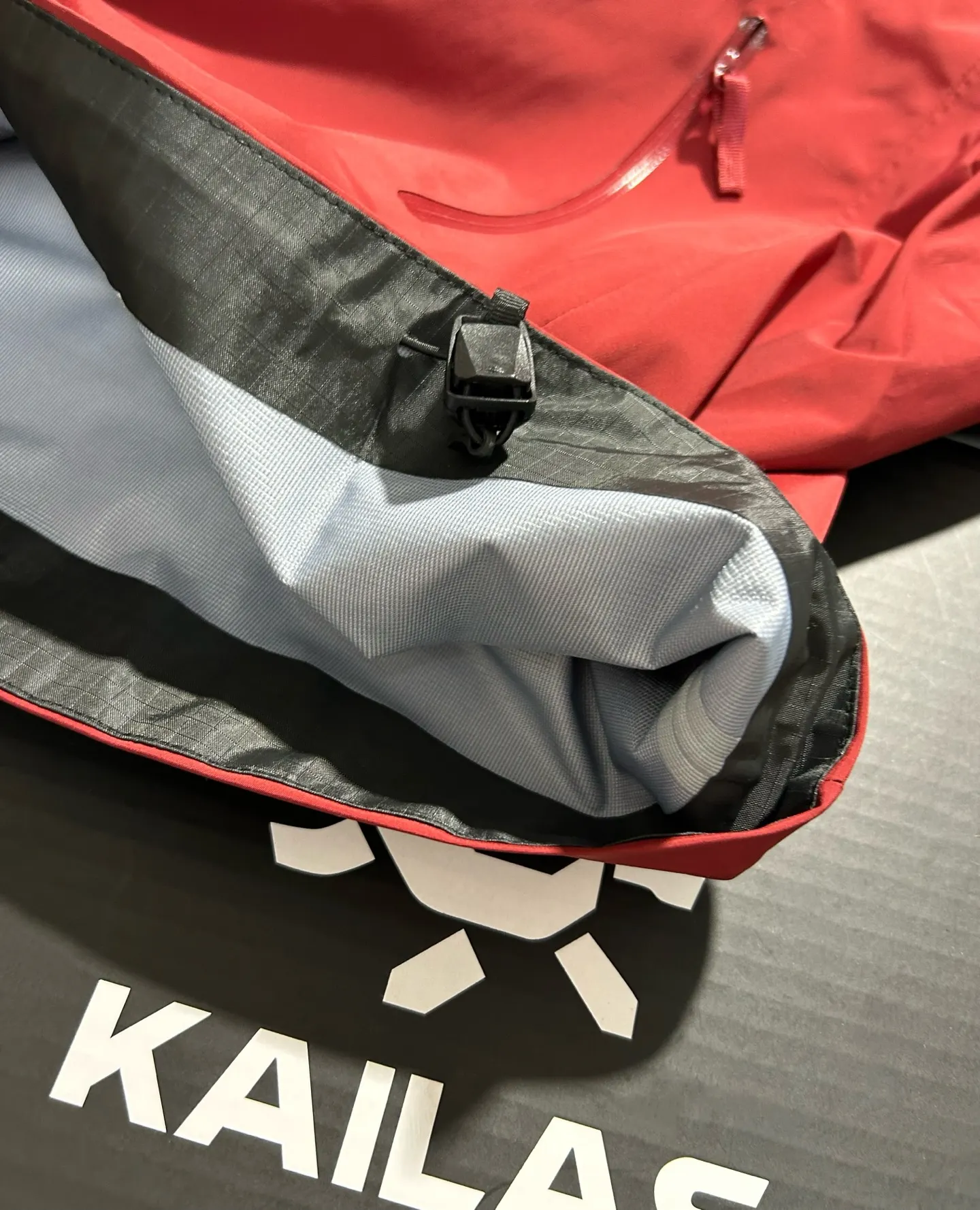 Kailas LT Waterproof GORE-TEX Hardshell Jacket D31020598 — view 6