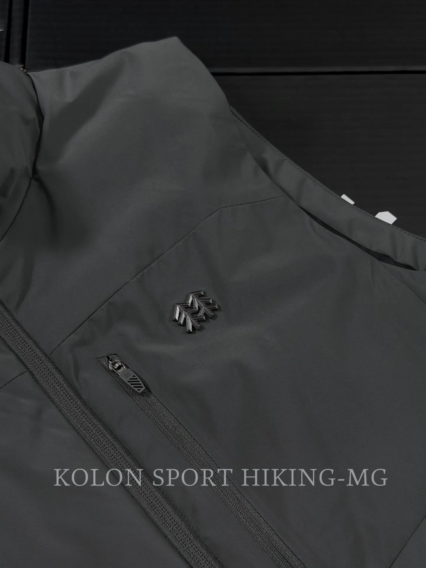 Hiking Lightweight Insulated Gilet D32020782 — view 3