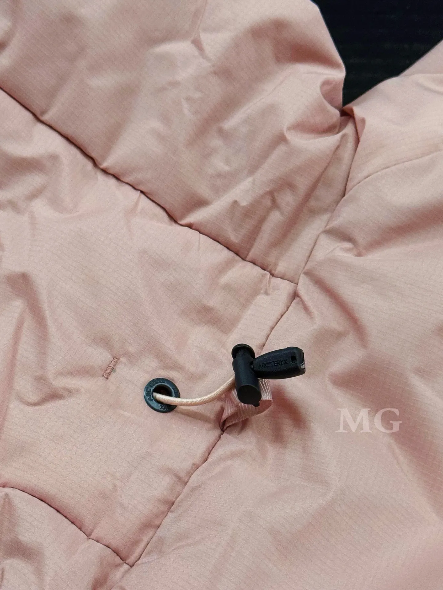 Arc'teryx Atom AR Hoody Insulated Jacket D32020669 — view 9