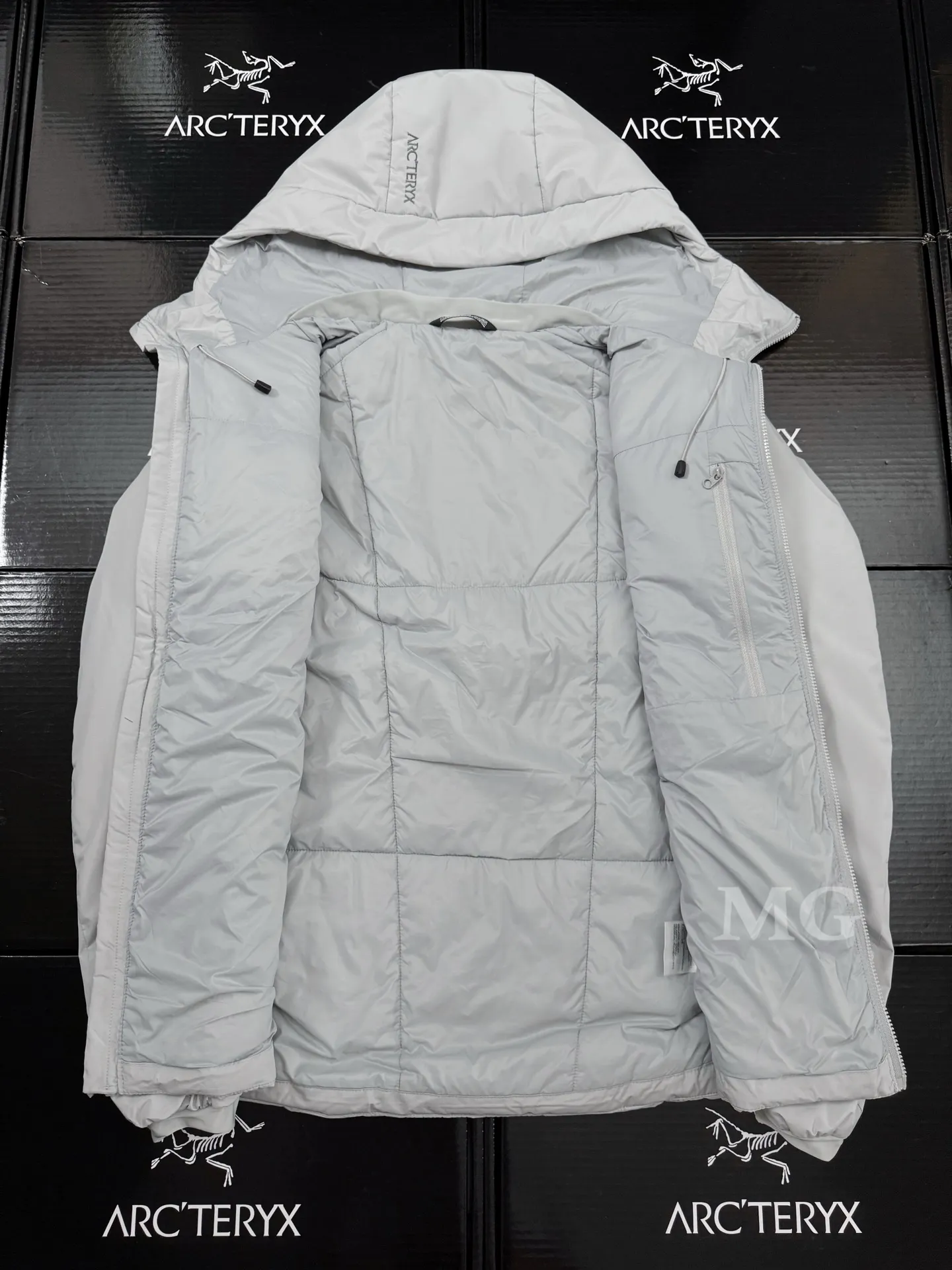 Atom AR Hoody Insulated Jacket D32020618 — view 8
