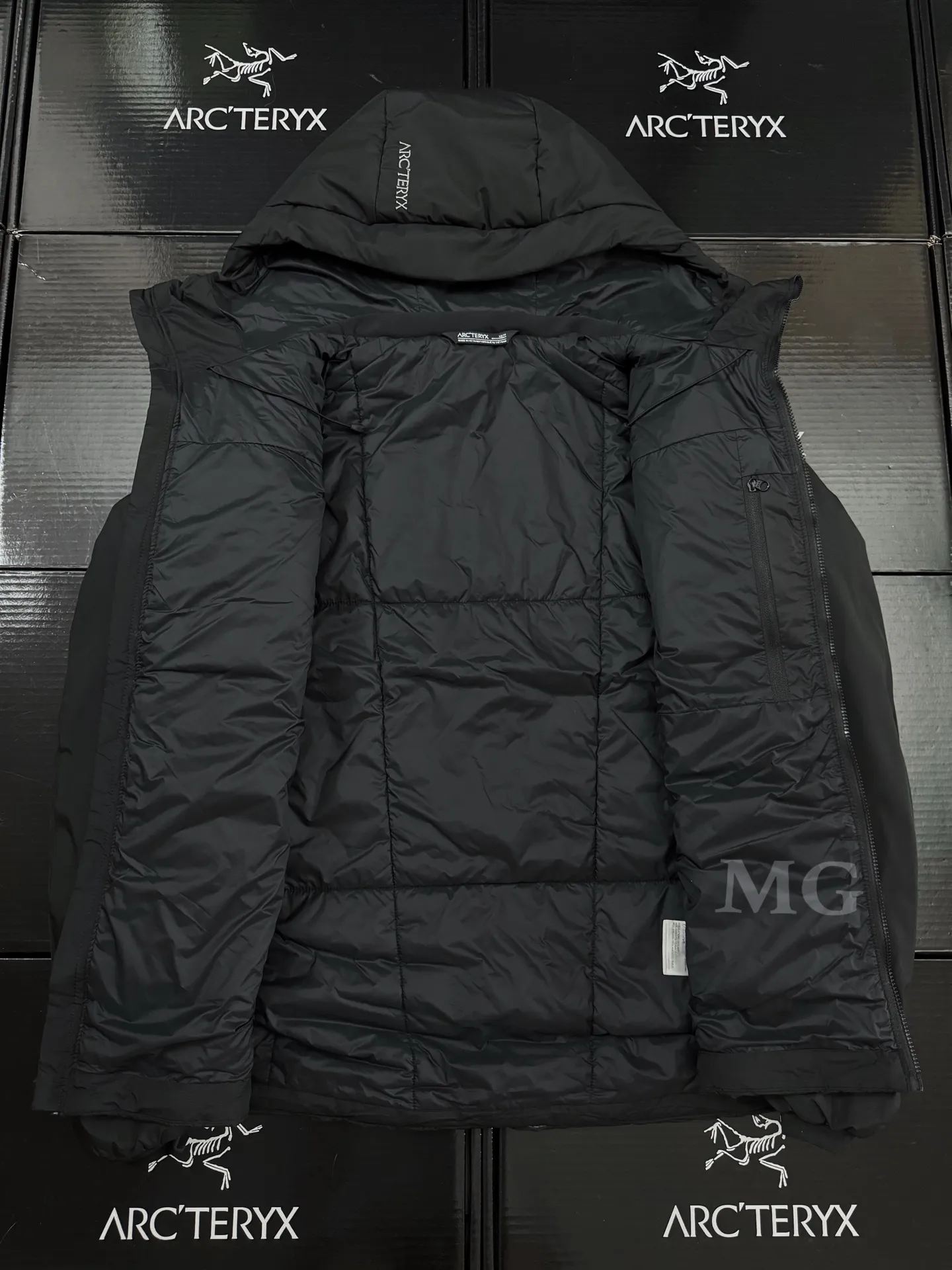 Atom AR Hoody Insulated Jacket D32020619 — view 8