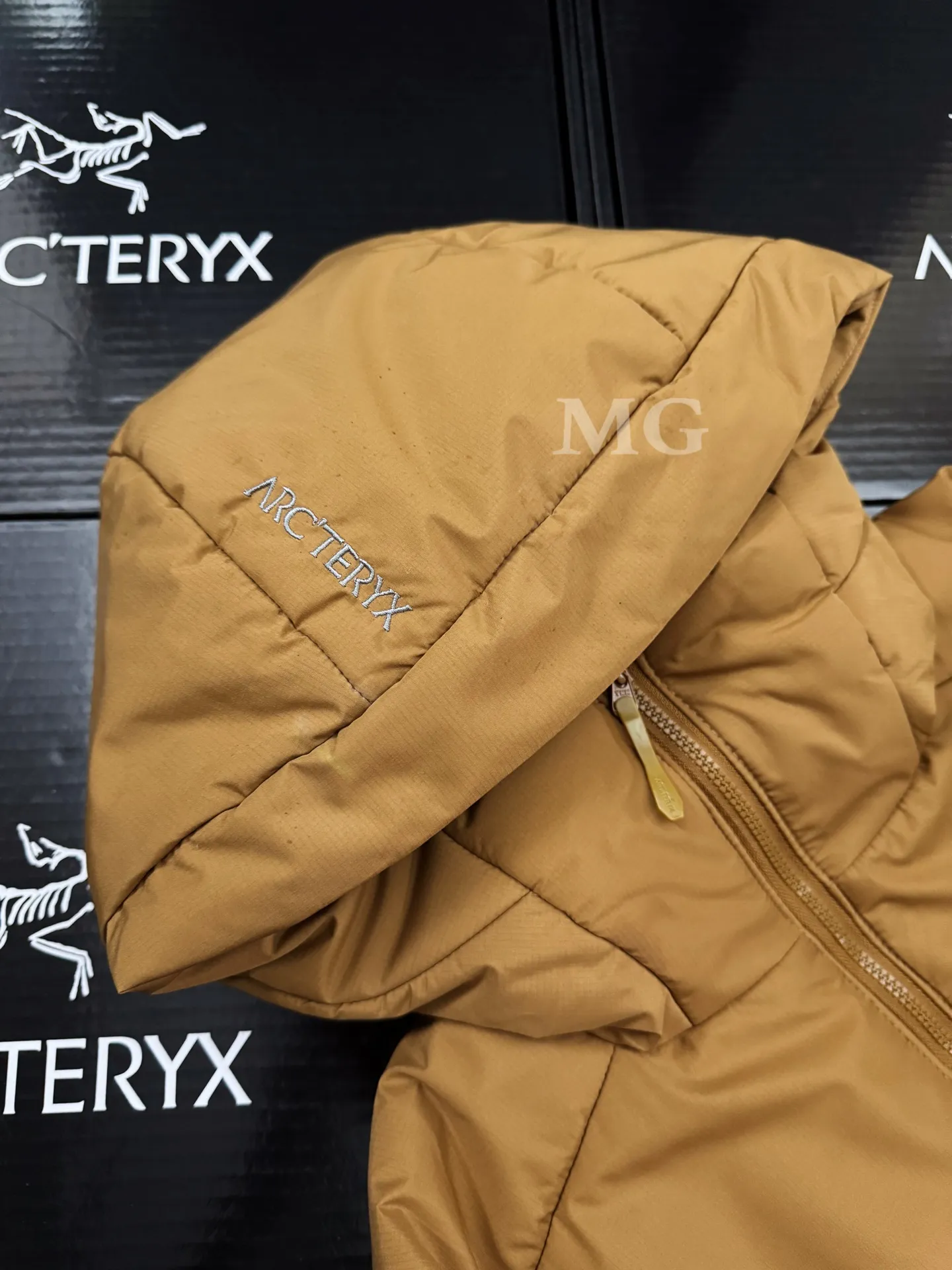 Arc'teryx Atom AR Hoody Insulated Jacket D32020670 — view 3