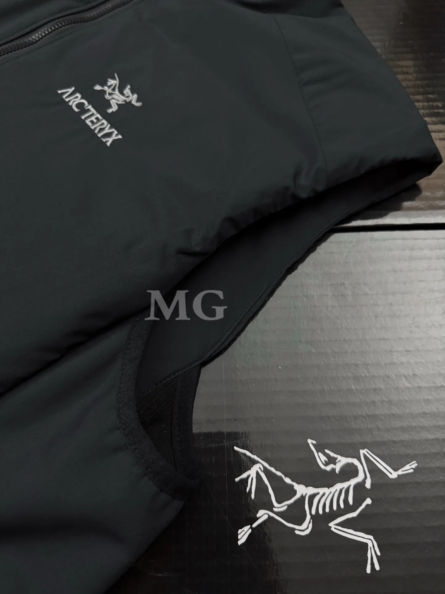 Atom Down-Filled Logo Gilet D32020686 — view 4