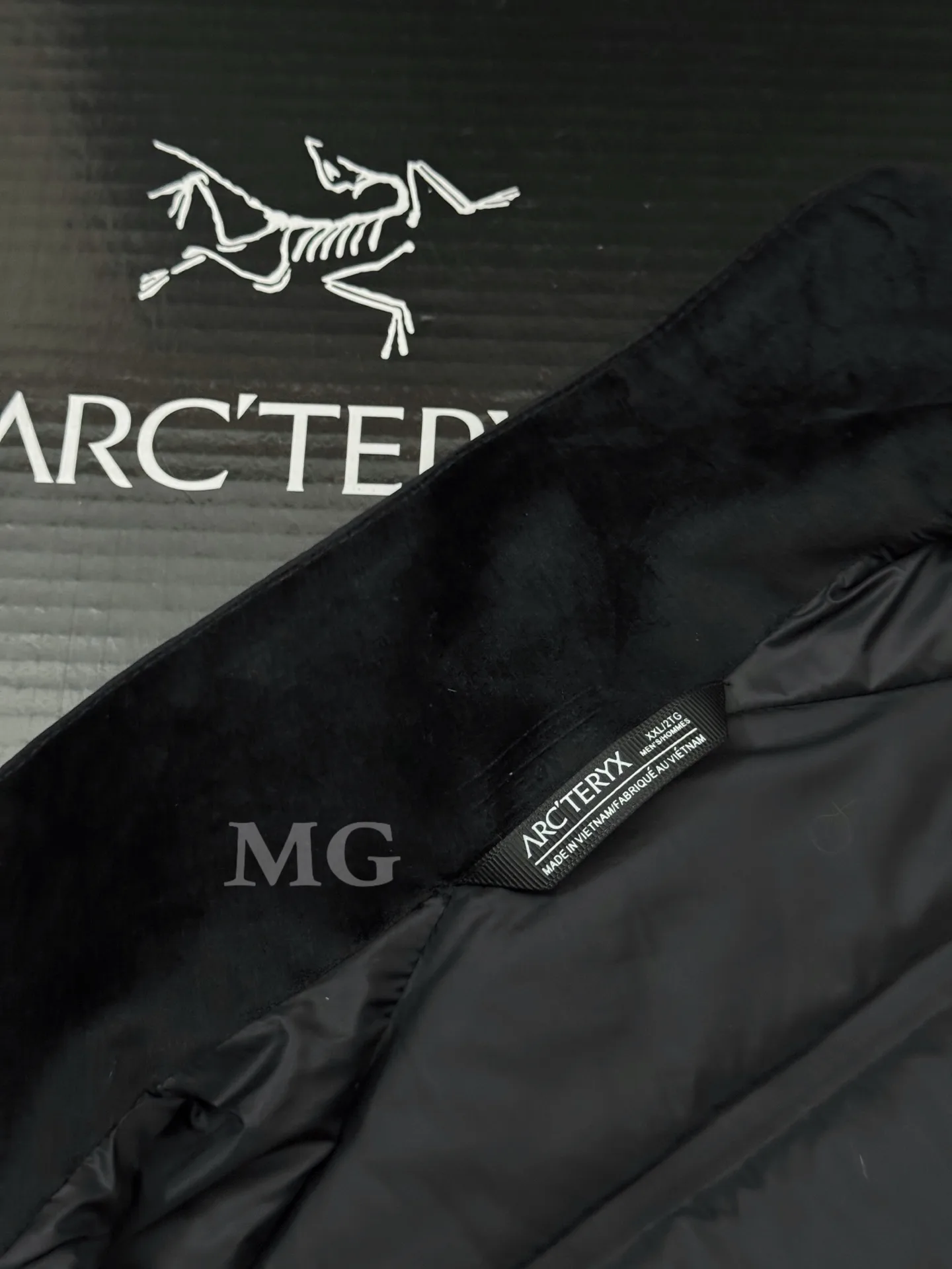 Atom Down-Filled Logo Gilet D32020686 — view 7