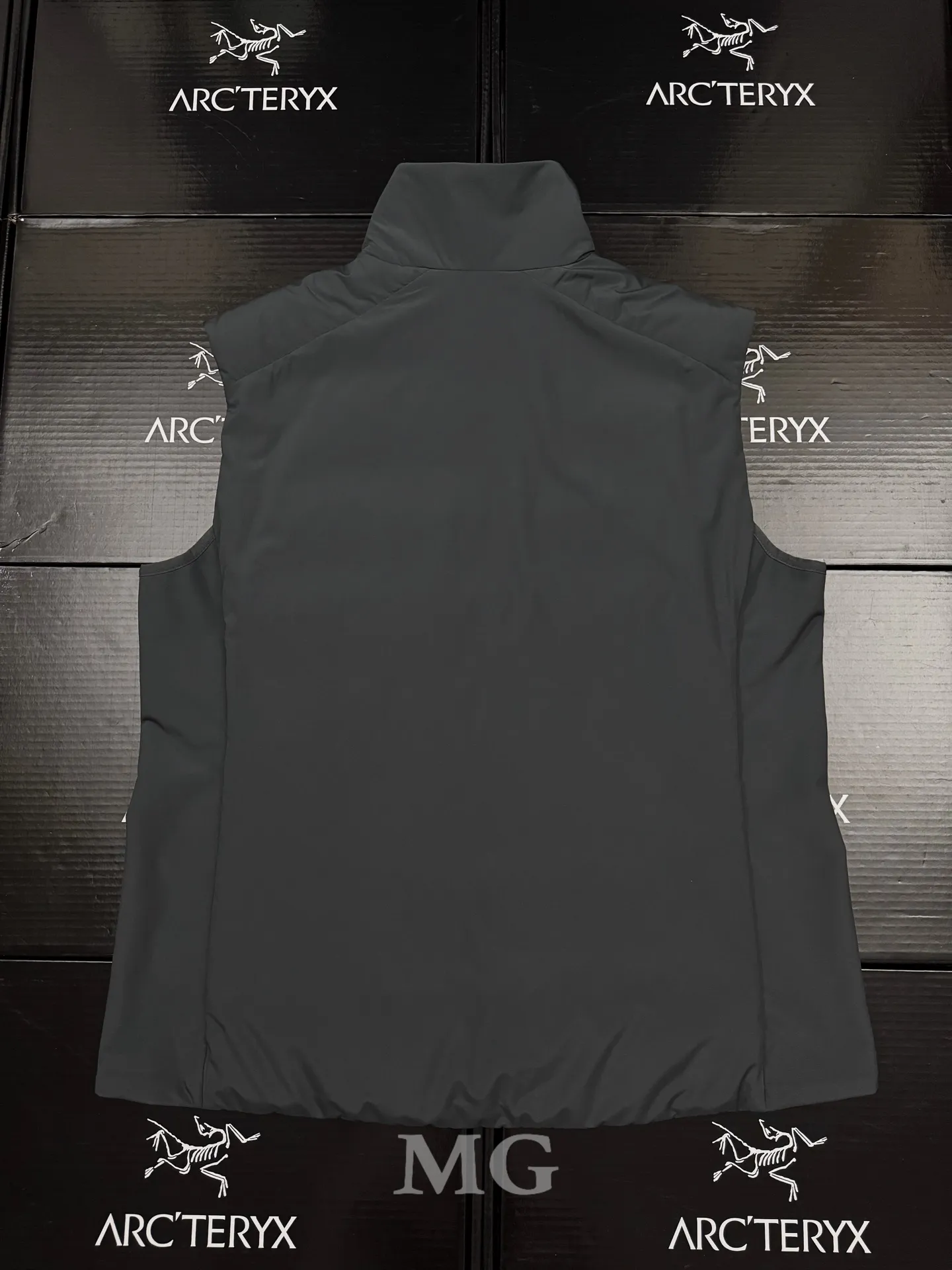 Atom Down-Filled Insulated Vest D32020684 — view 6