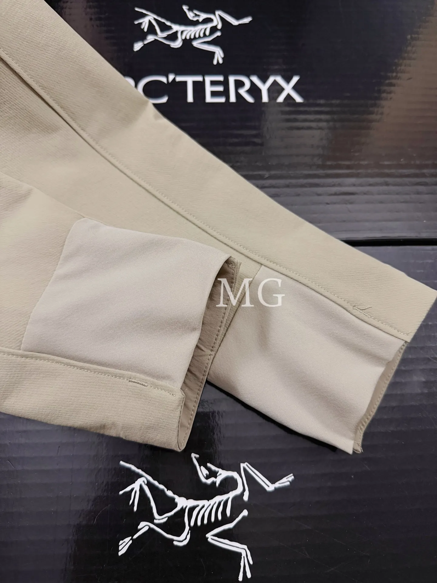 Arc'teryx Gamma Softshell Jacket D32020738 — view 5