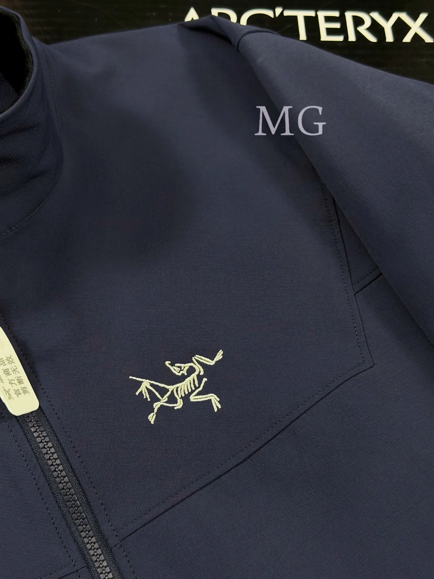 Gamma Hoody Softshell Performance Jacket D32020737 — view 2