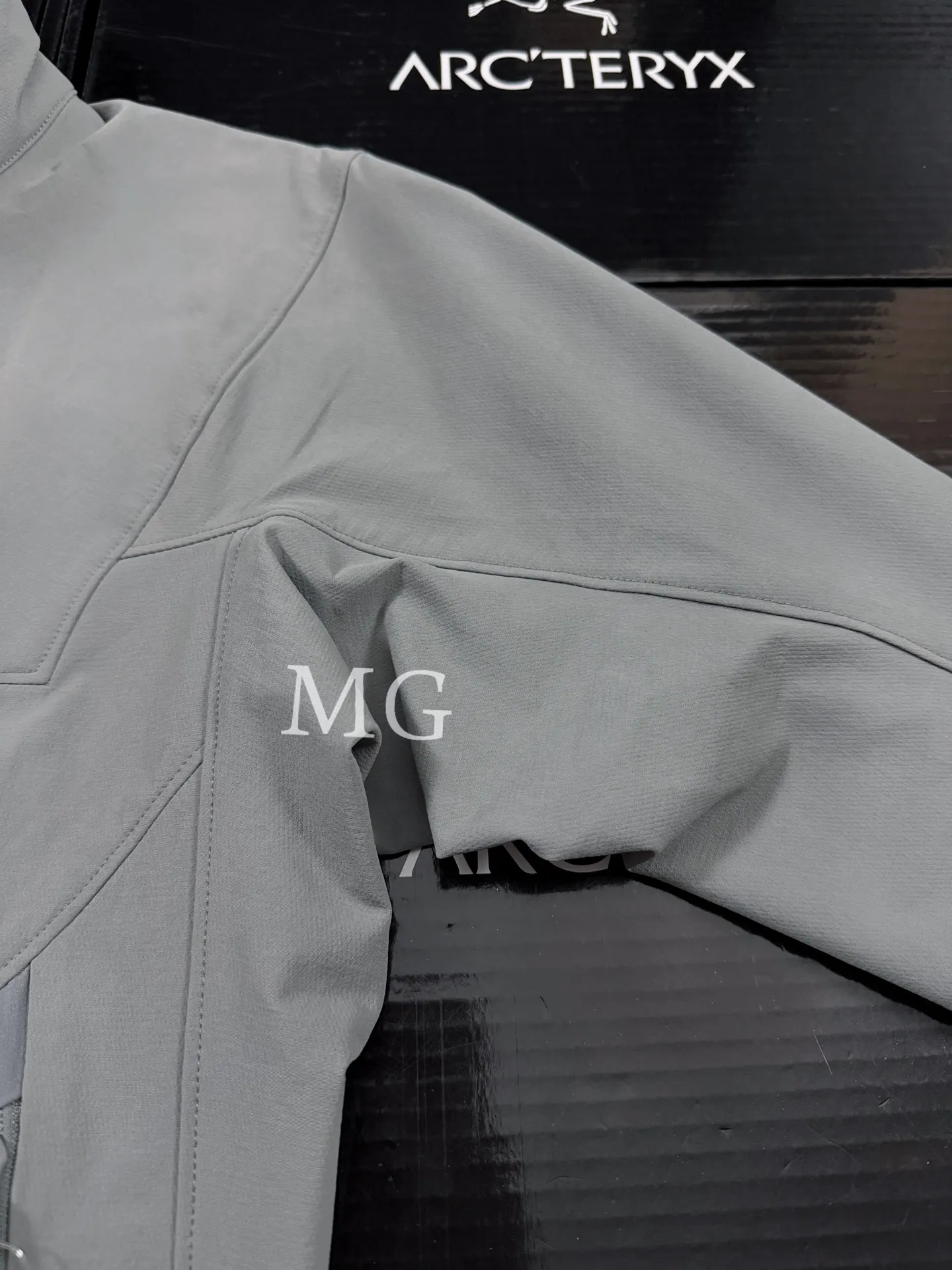 Gamma Hoody Softshell Performance Jacket D32020736 — view 8