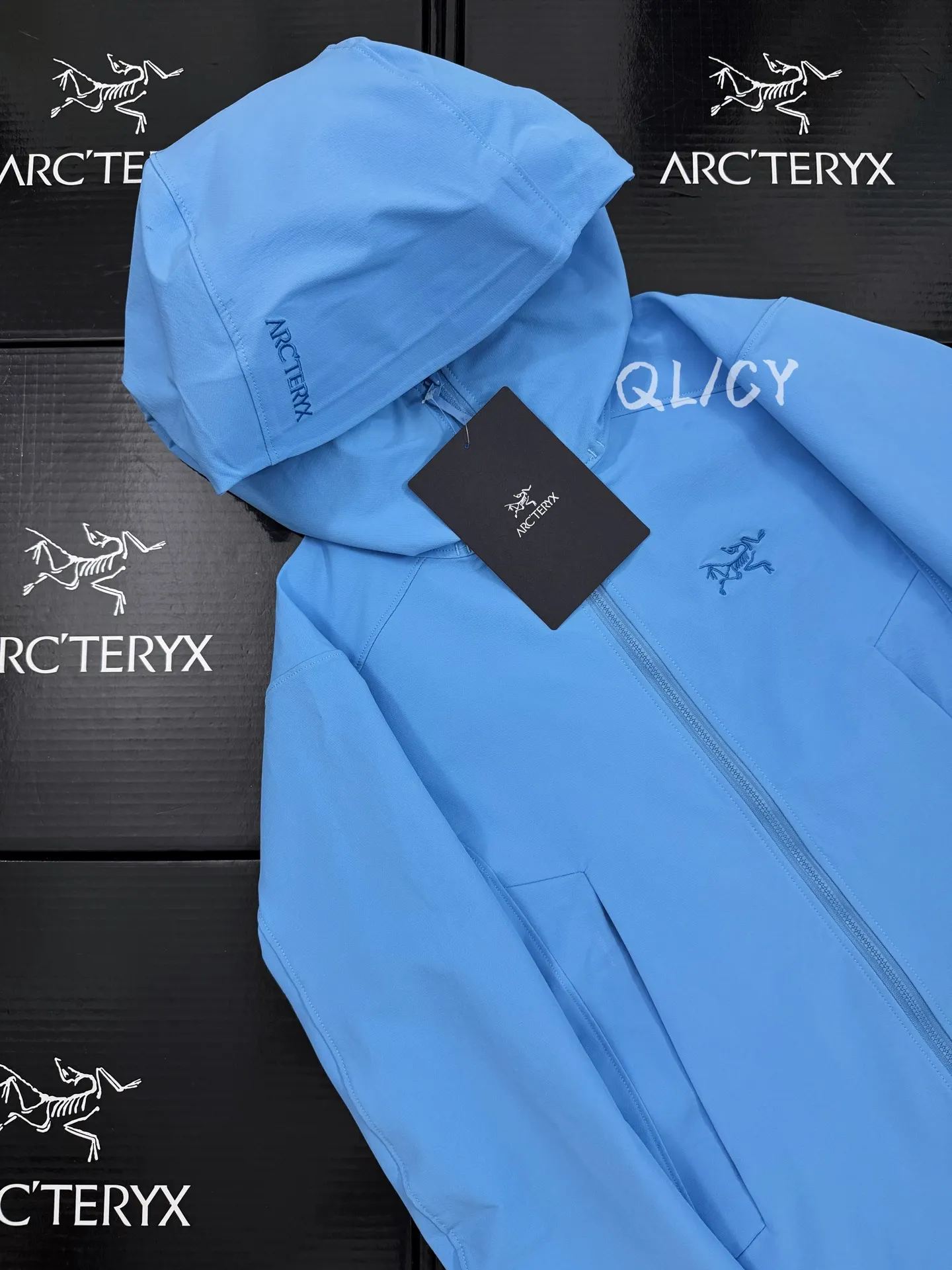 Gamma Hooded Softshell Jacket D32020872 — view 4