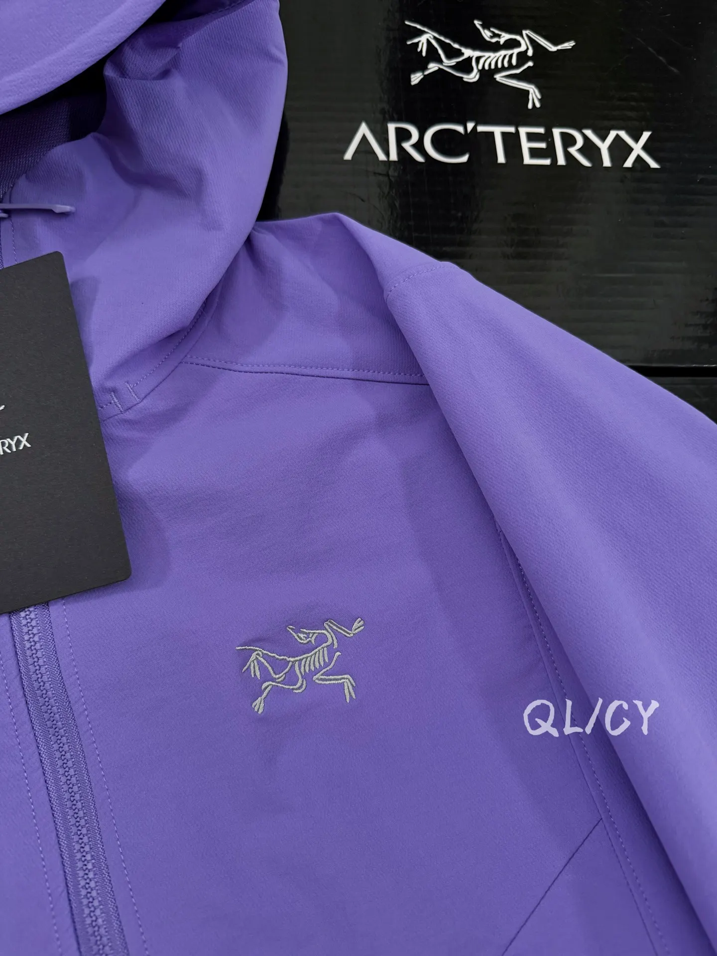 Gamma Hoody Softshell Jacket D32020877 — view 2