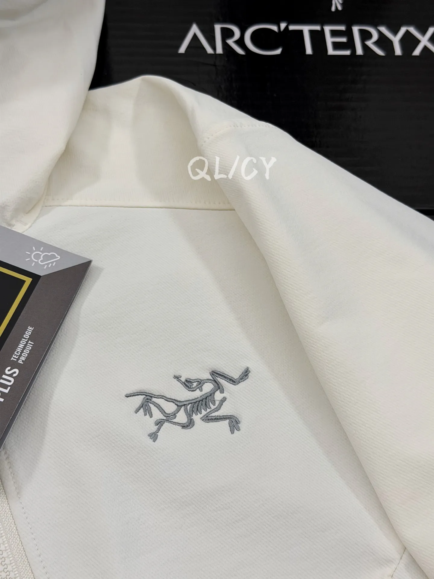 Gamma Hoody Softshell Jacket D32020870 — view 2