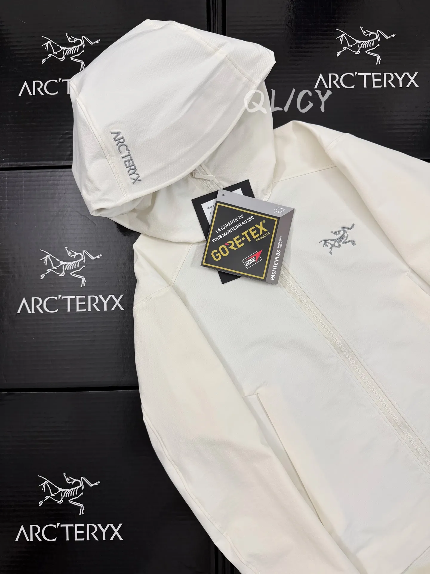 Gamma Hoody Softshell Jacket D32020870 — view 4