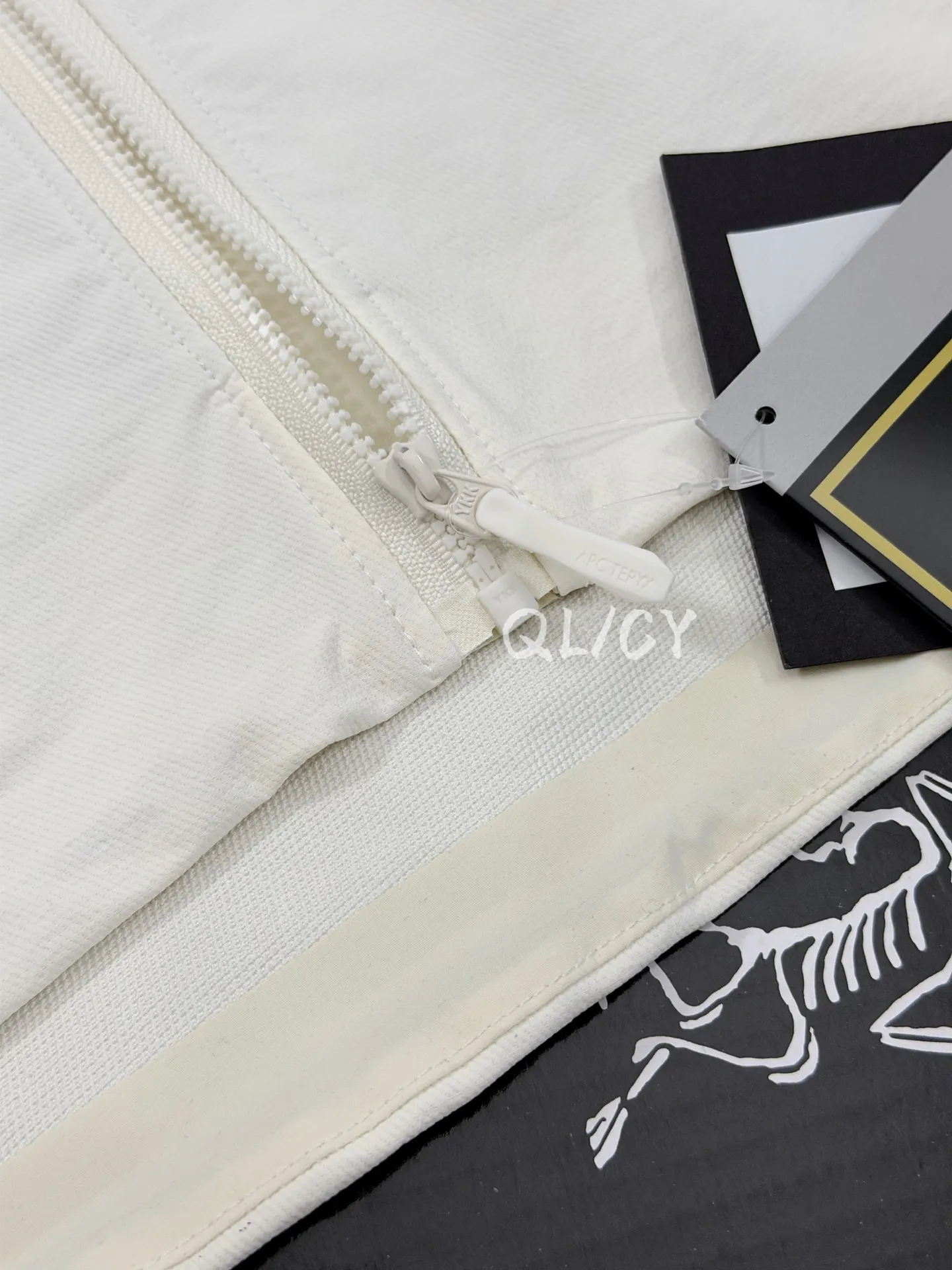 Gamma Hoody Softshell Jacket D32020870 — view 7