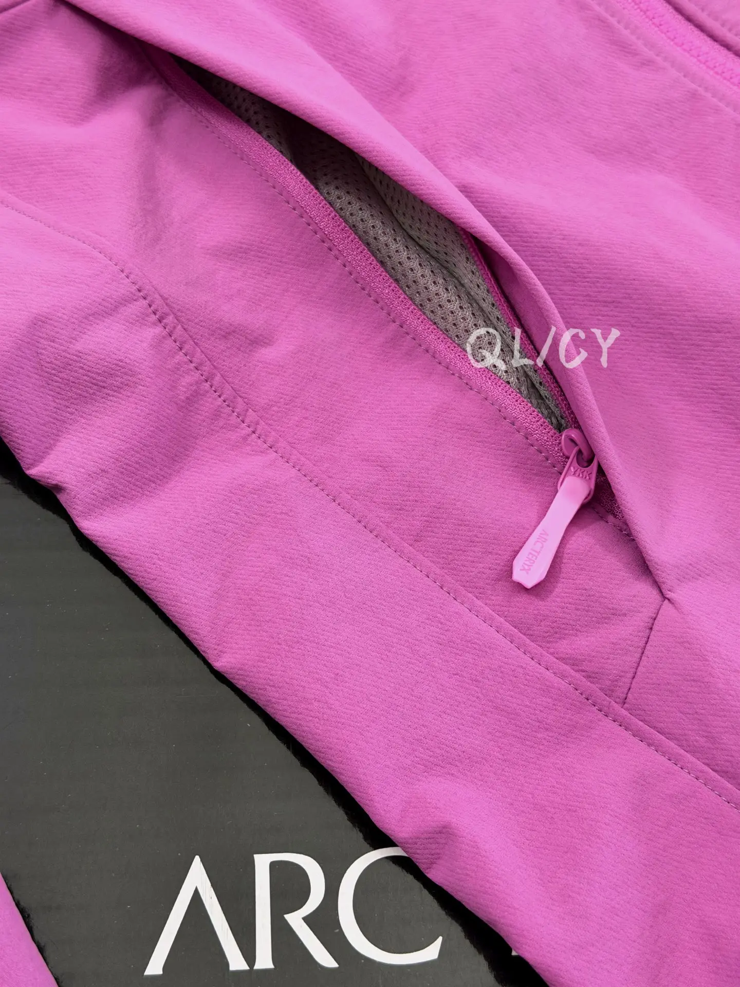 Gamma Hooded Softshell Jacket D32020875 — view 5