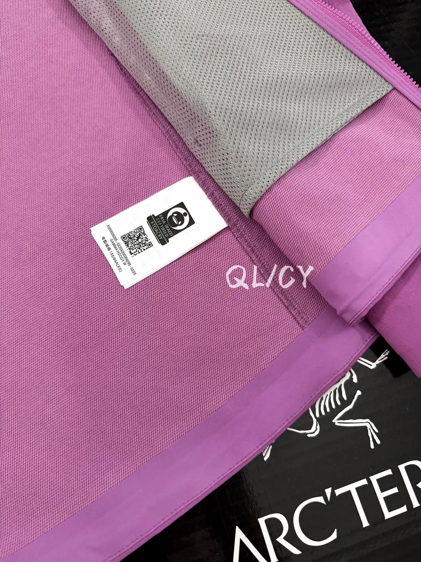 Gamma Hooded Softshell Jacket D32020875 — view 8